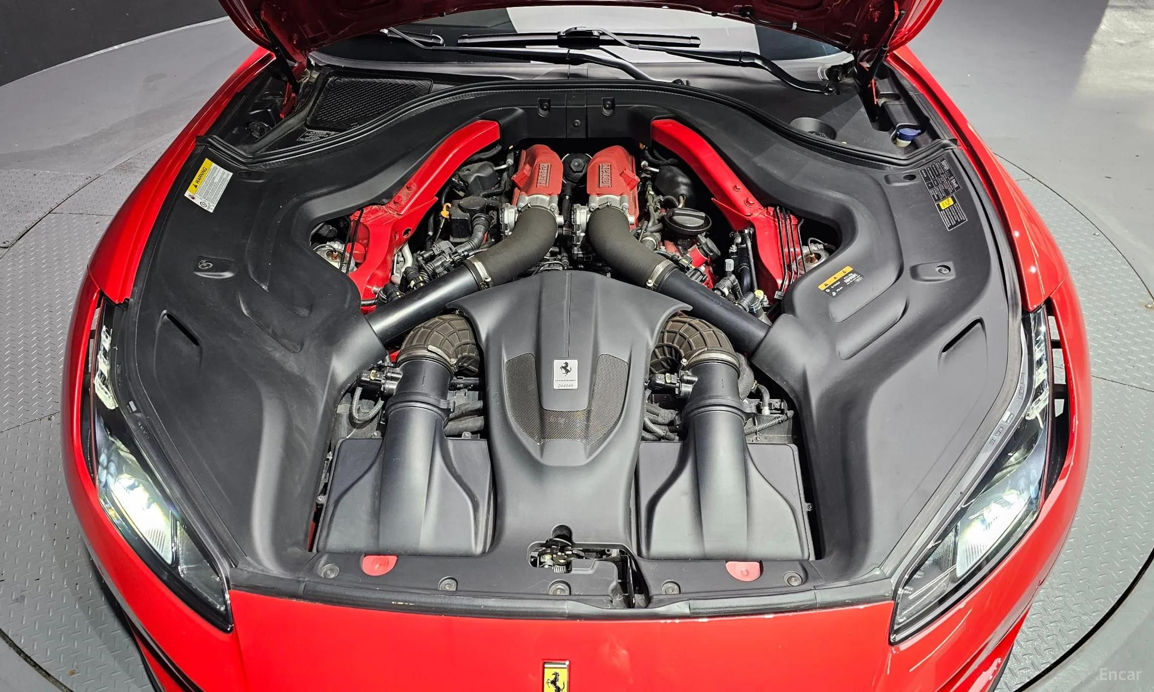 Ferrari Portofino превью 6