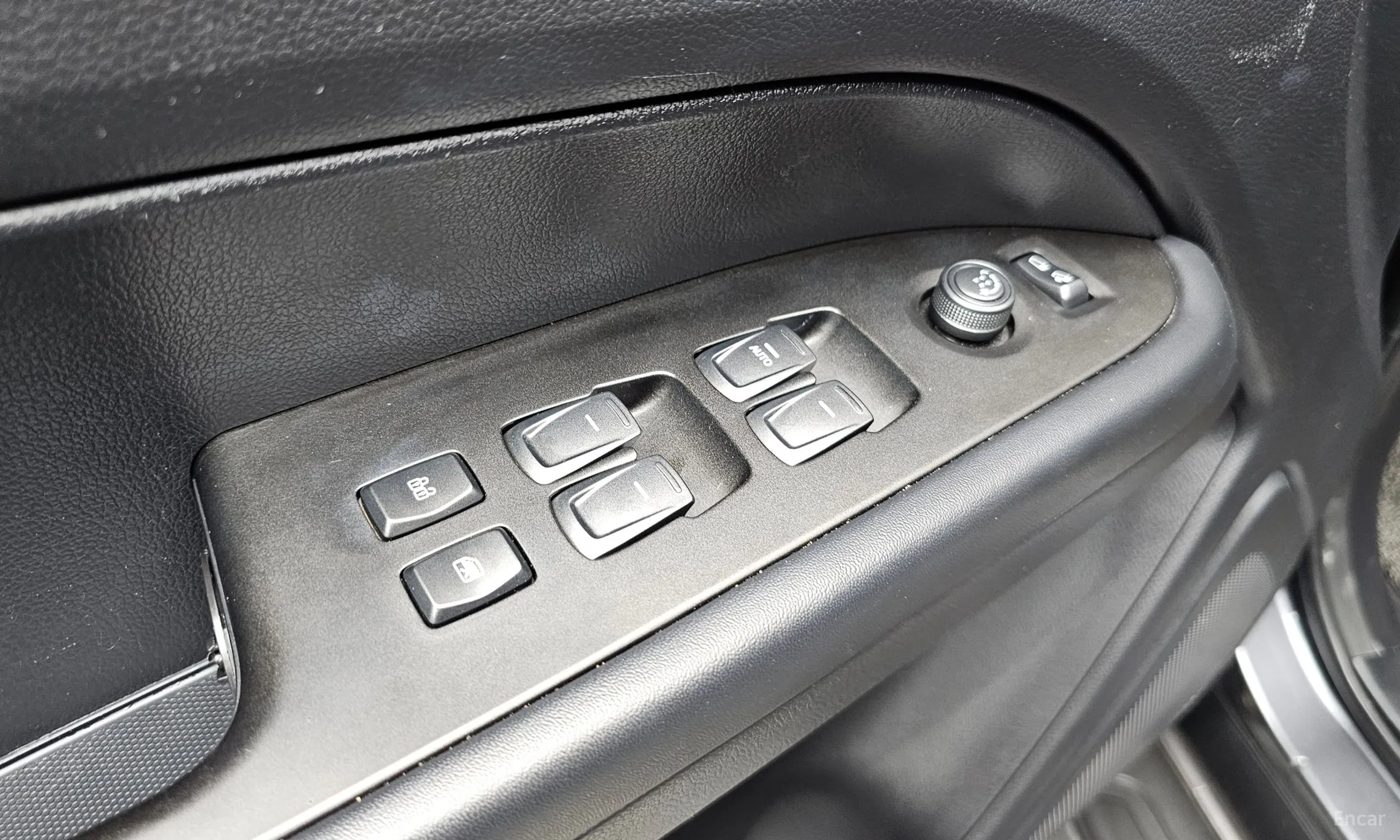KG Mobility (SsangYong) Rexton Sports превью 18
