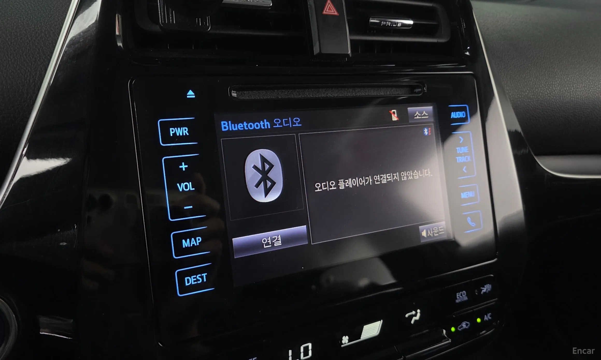 Toyota Prius 4th Generation превью 15