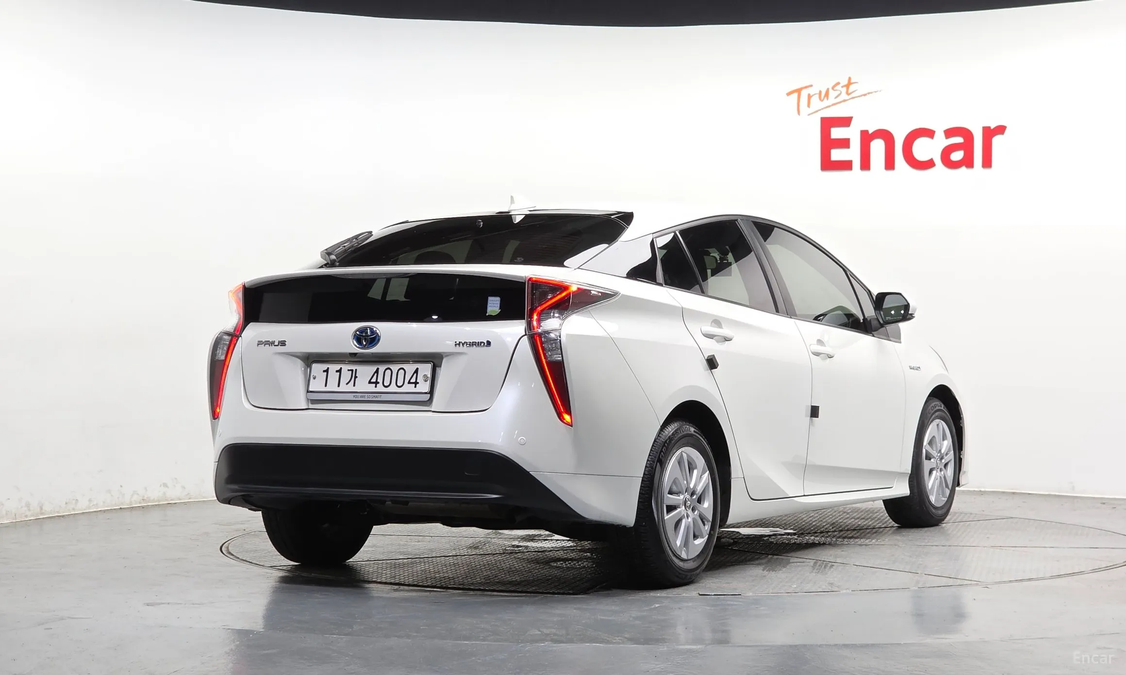 Toyota Prius 4th Generation