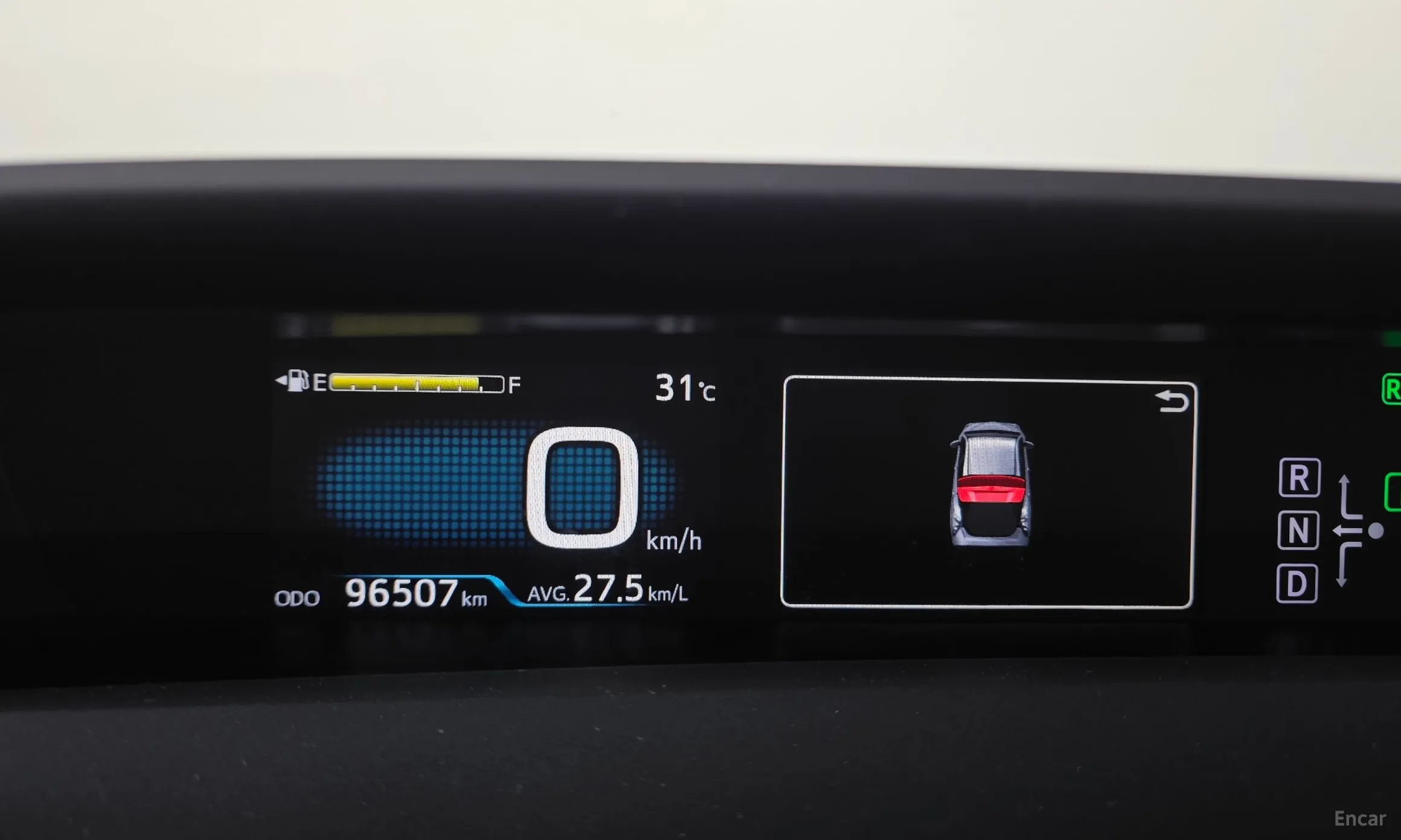 Toyota Prius 4th Generation превью 8
