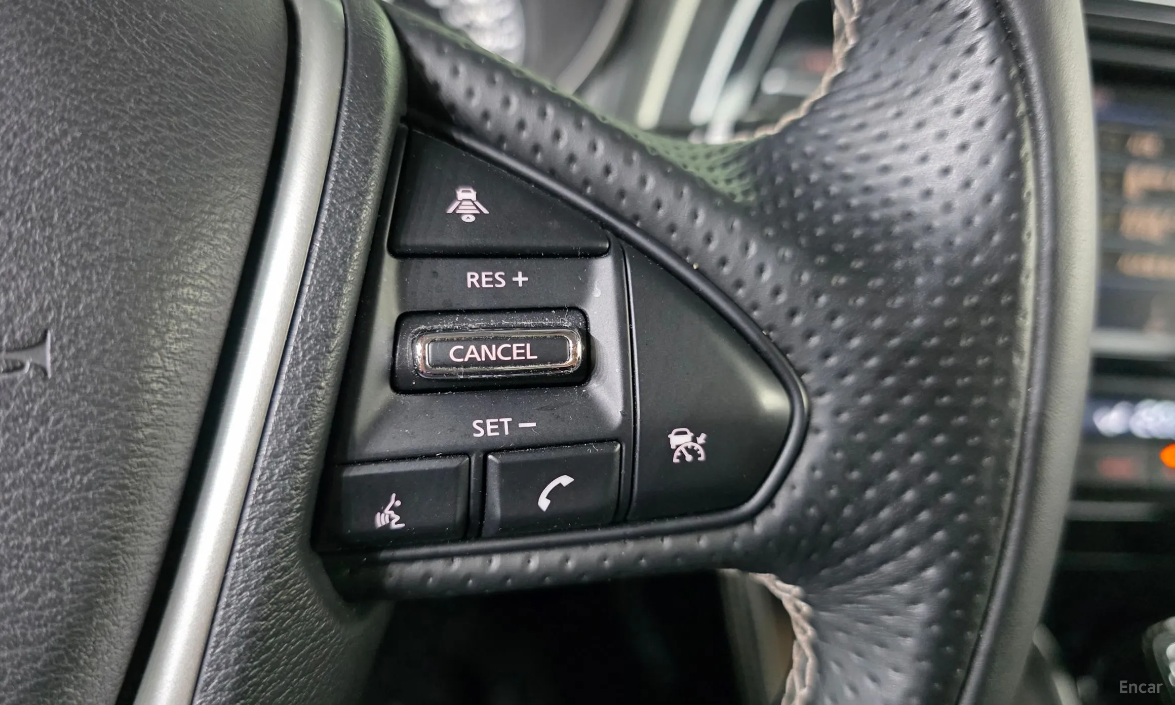 Nissan Maxima (A36) превью 18
