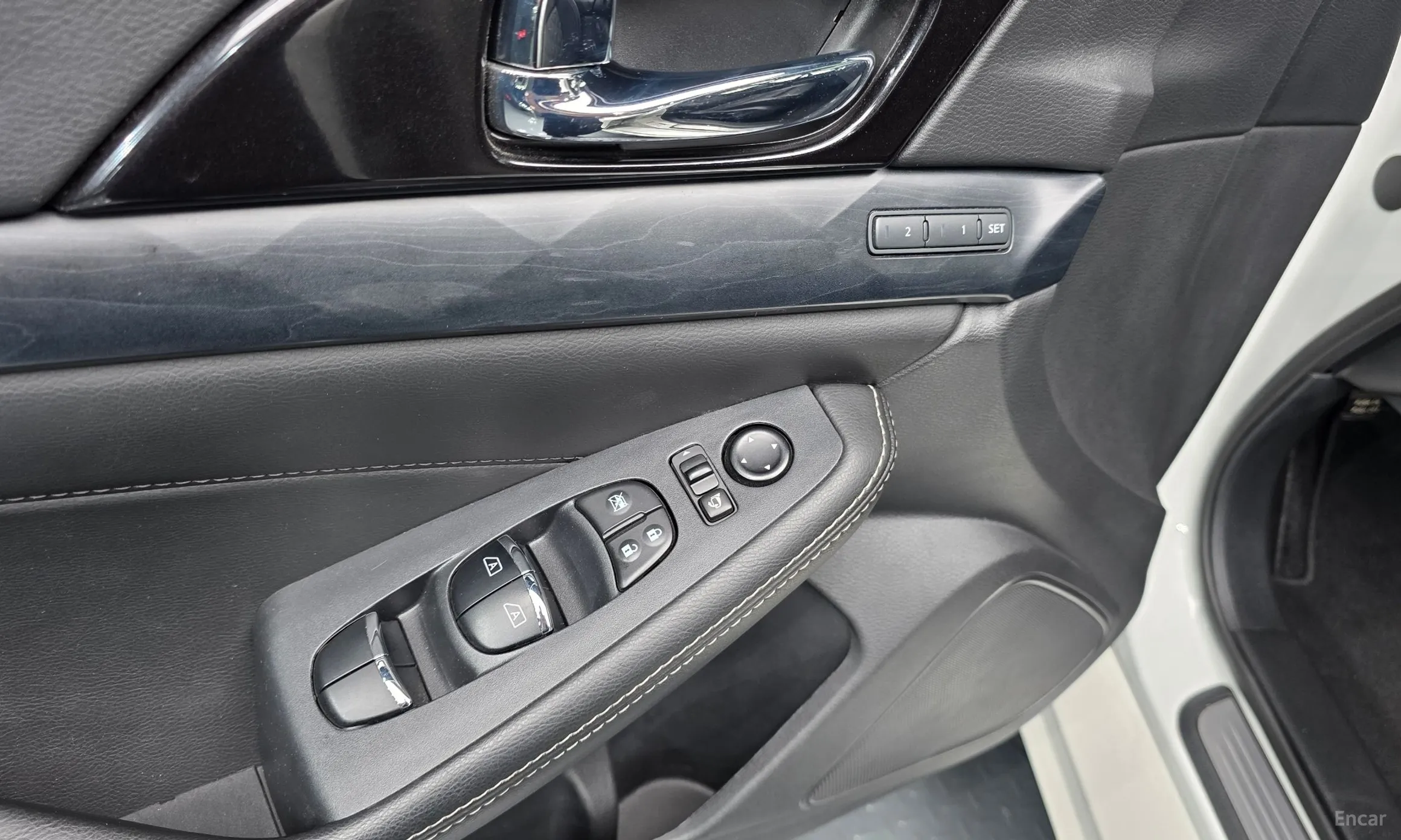 Nissan Maxima (A36) превью 20