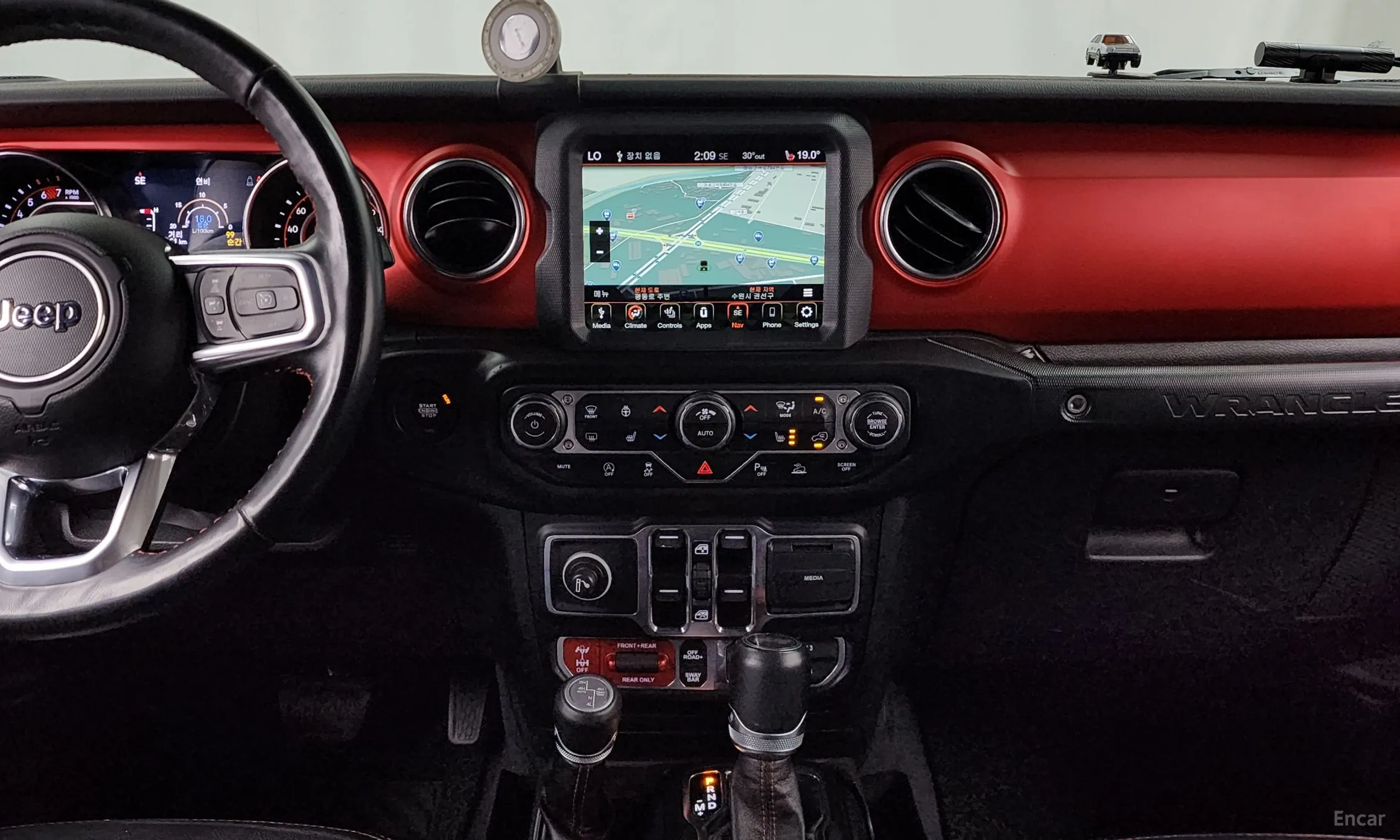 Jeep Wrangler (JL) превью 14