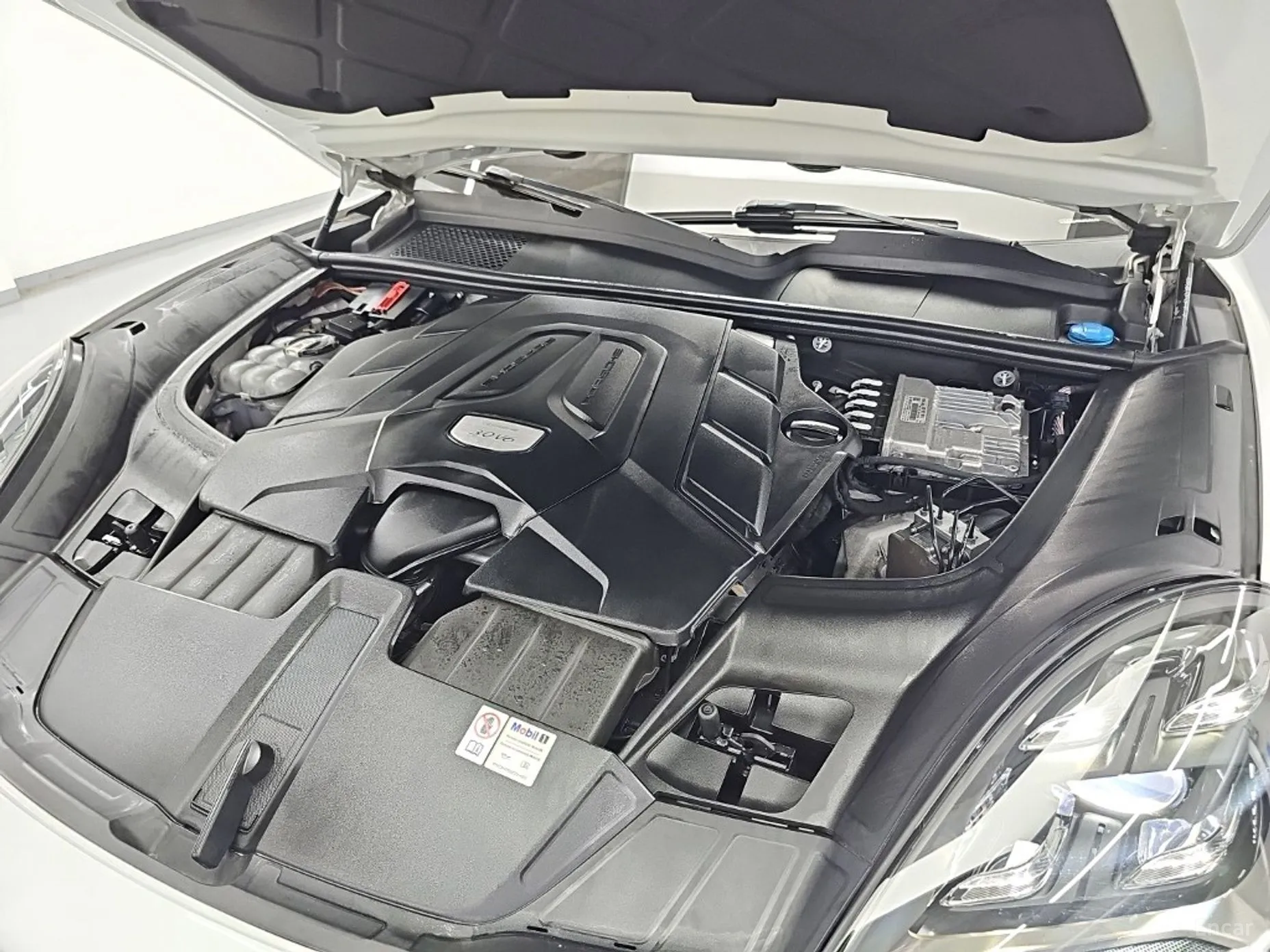 Porsche Cayenne (PO536) превью 5