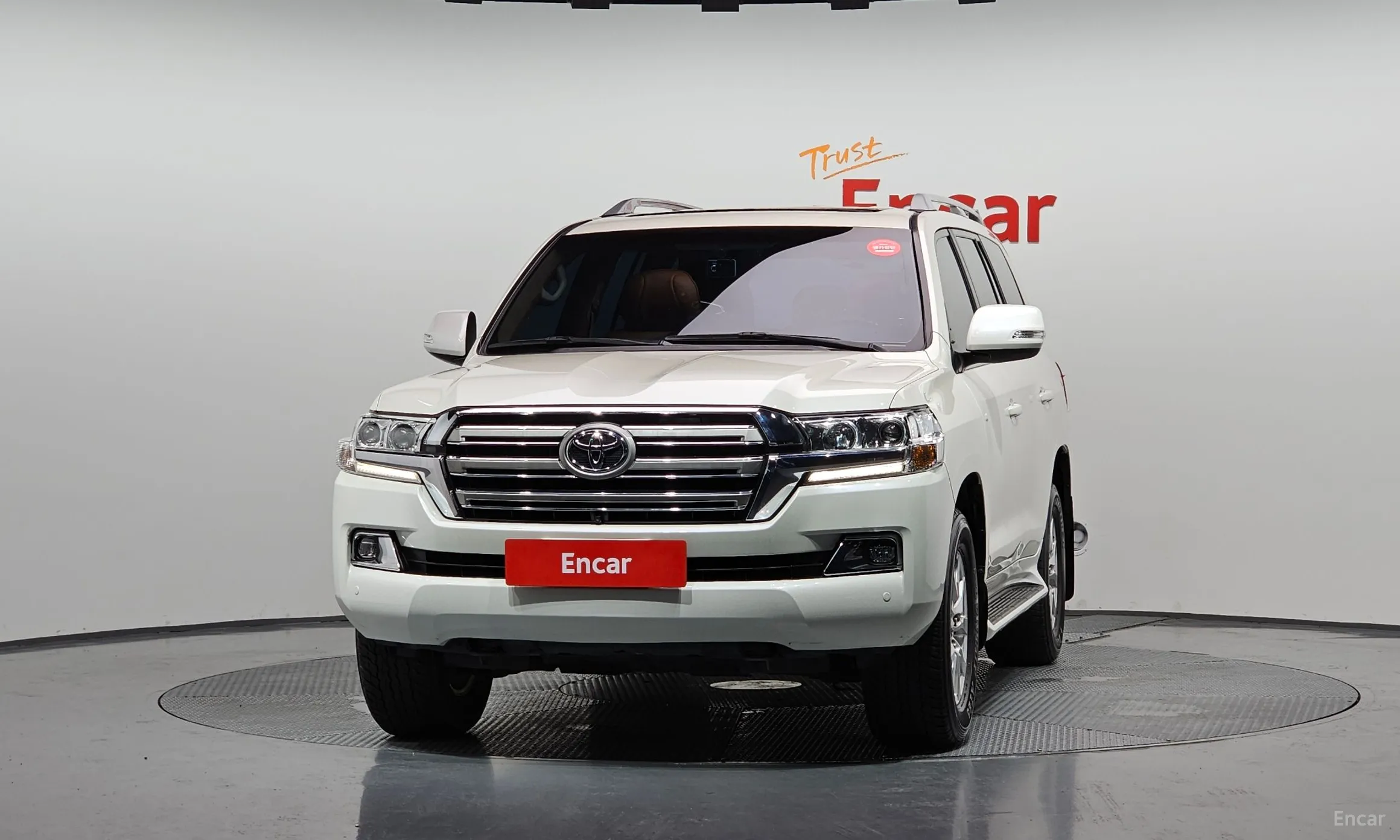 Toyota Land Cruiser превью 3
