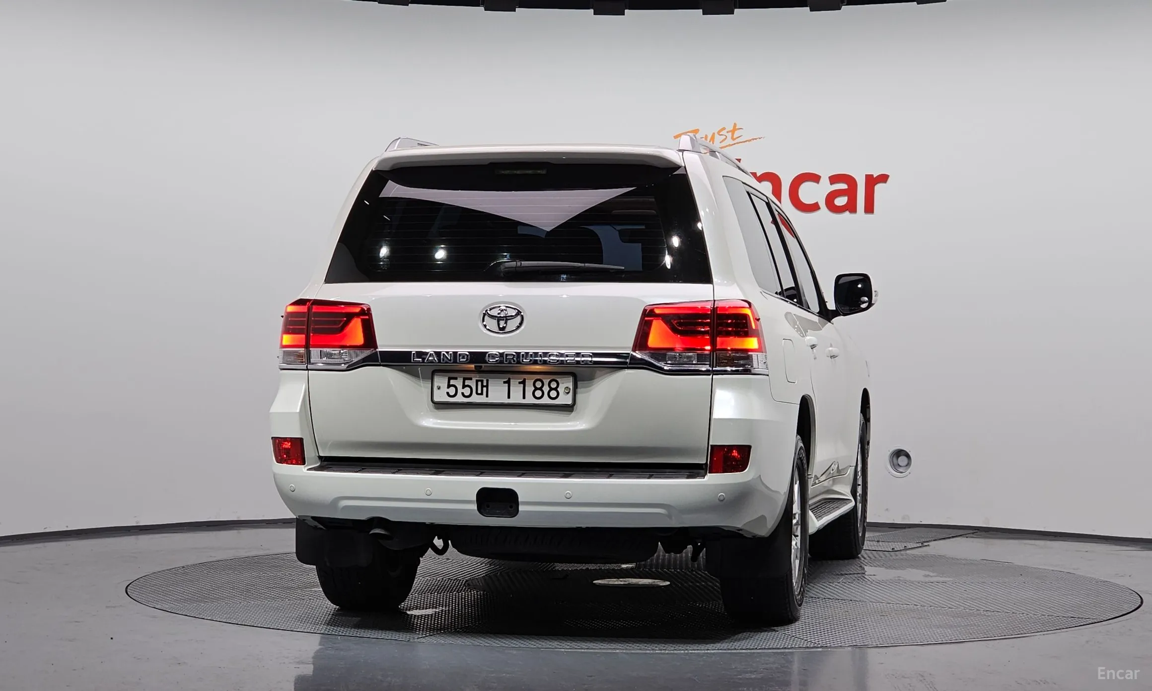 Toyota Land Cruiser превью 4