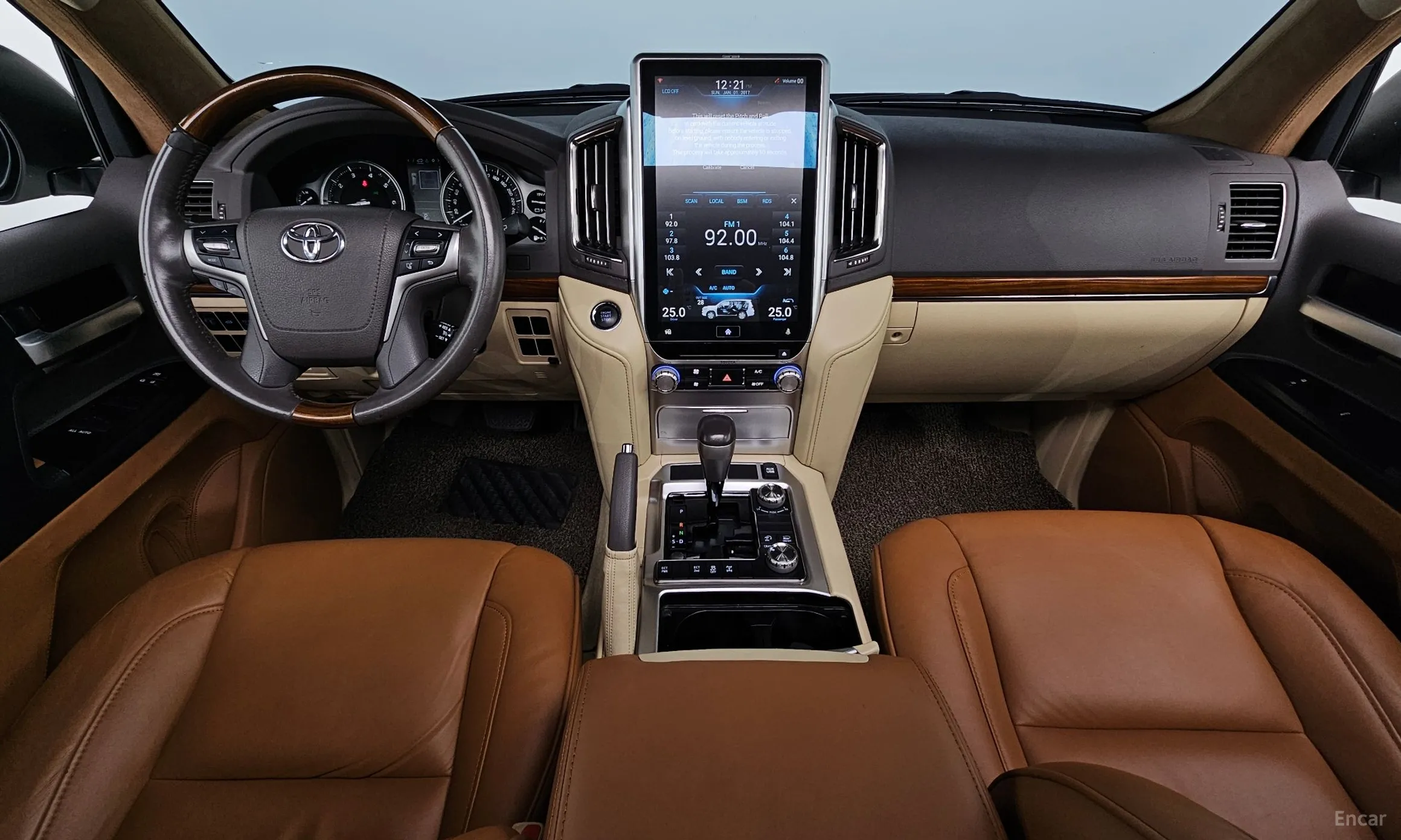 Toyota Land Cruiser превью 7