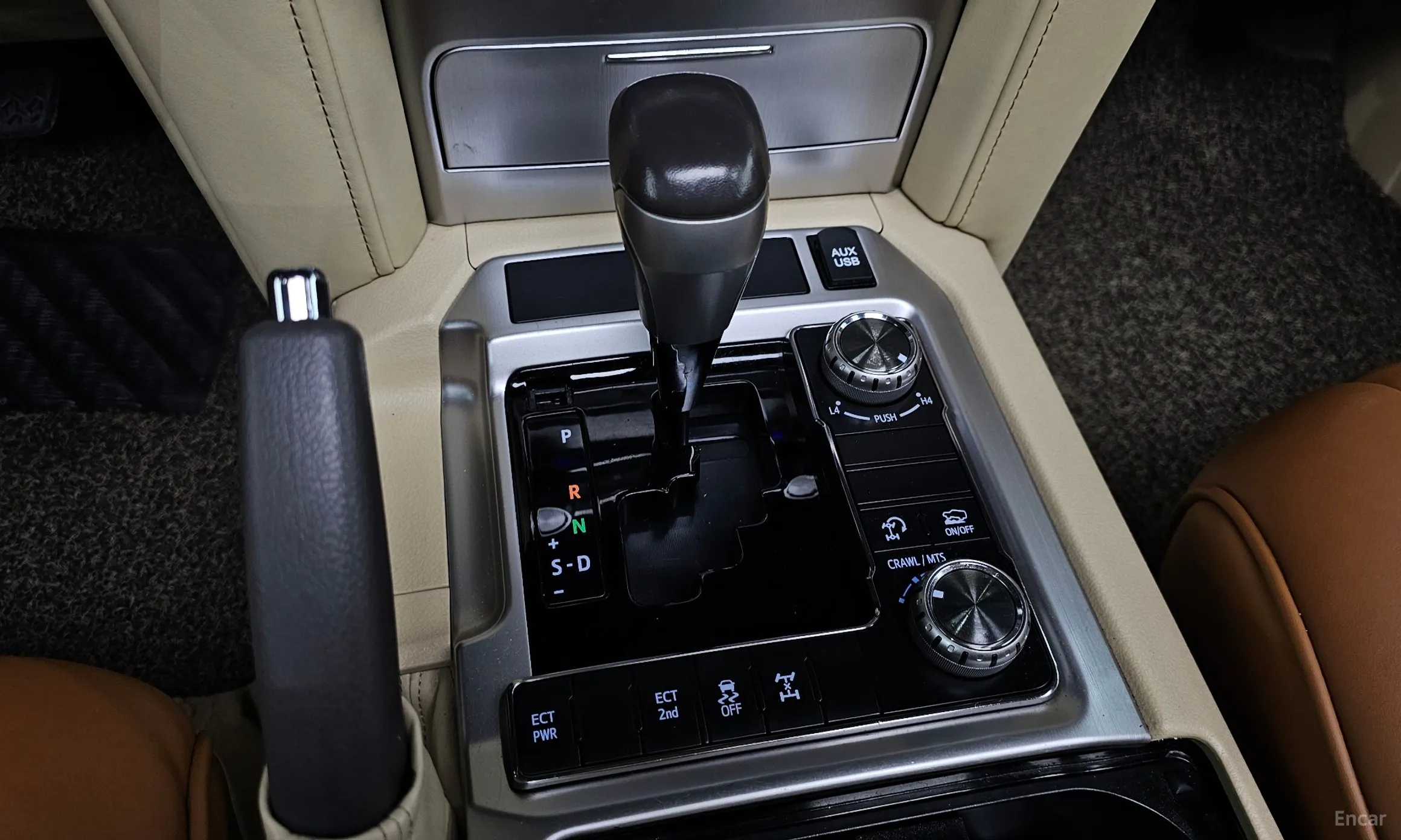 Toyota Land Cruiser превью 9