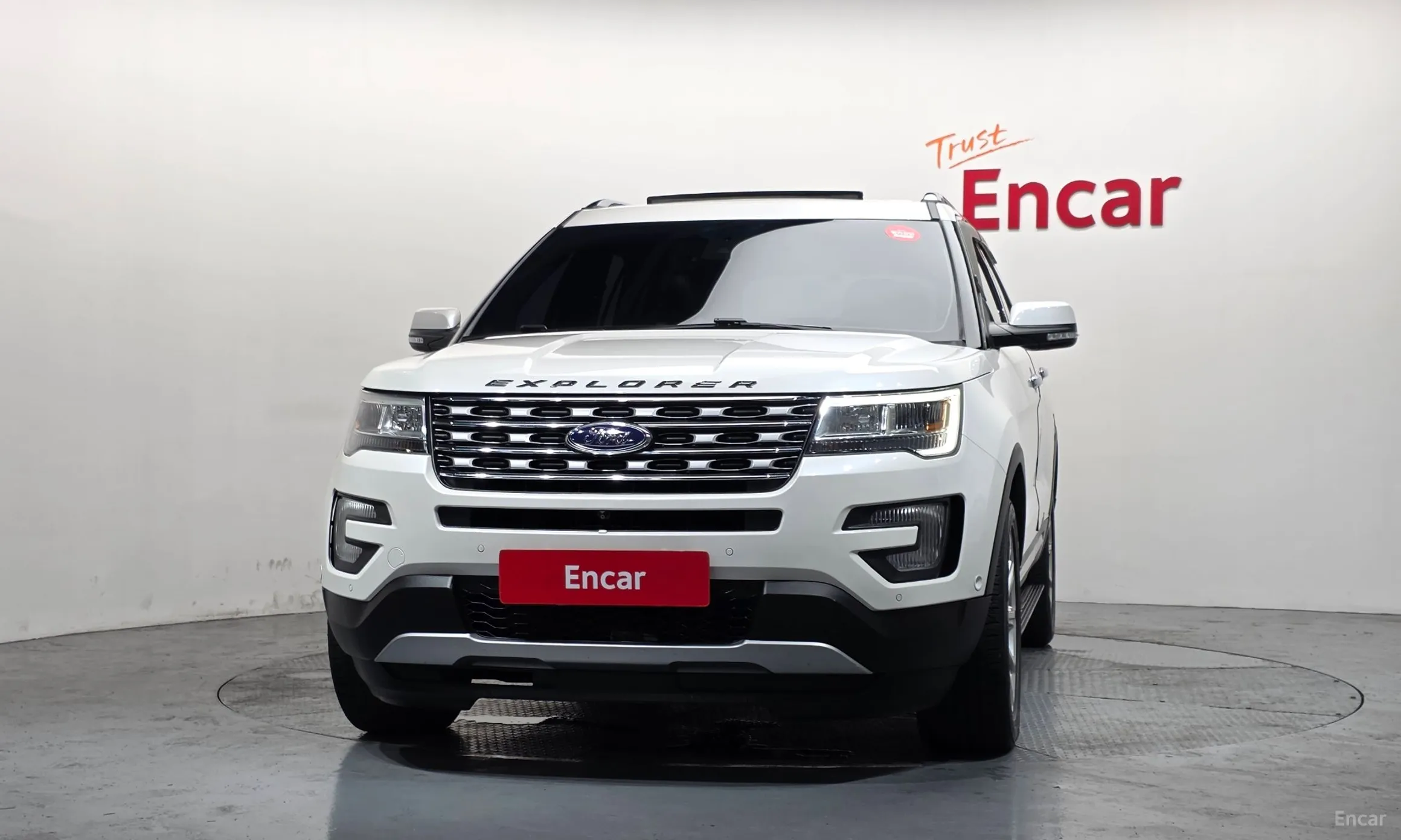 Ford Explorer превью 3
