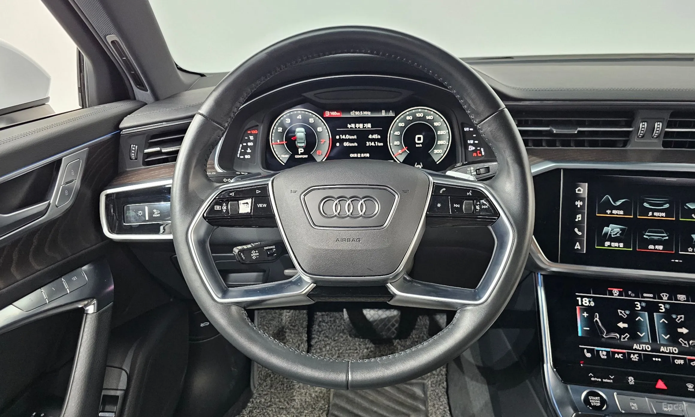 Audi A6 (C8) превью 13