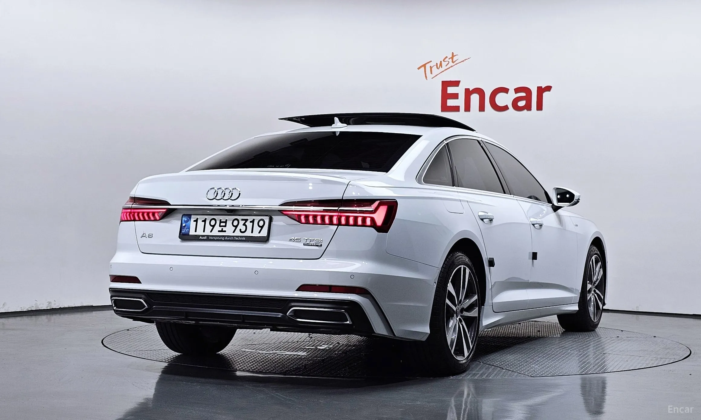 Audi A6 (C8)