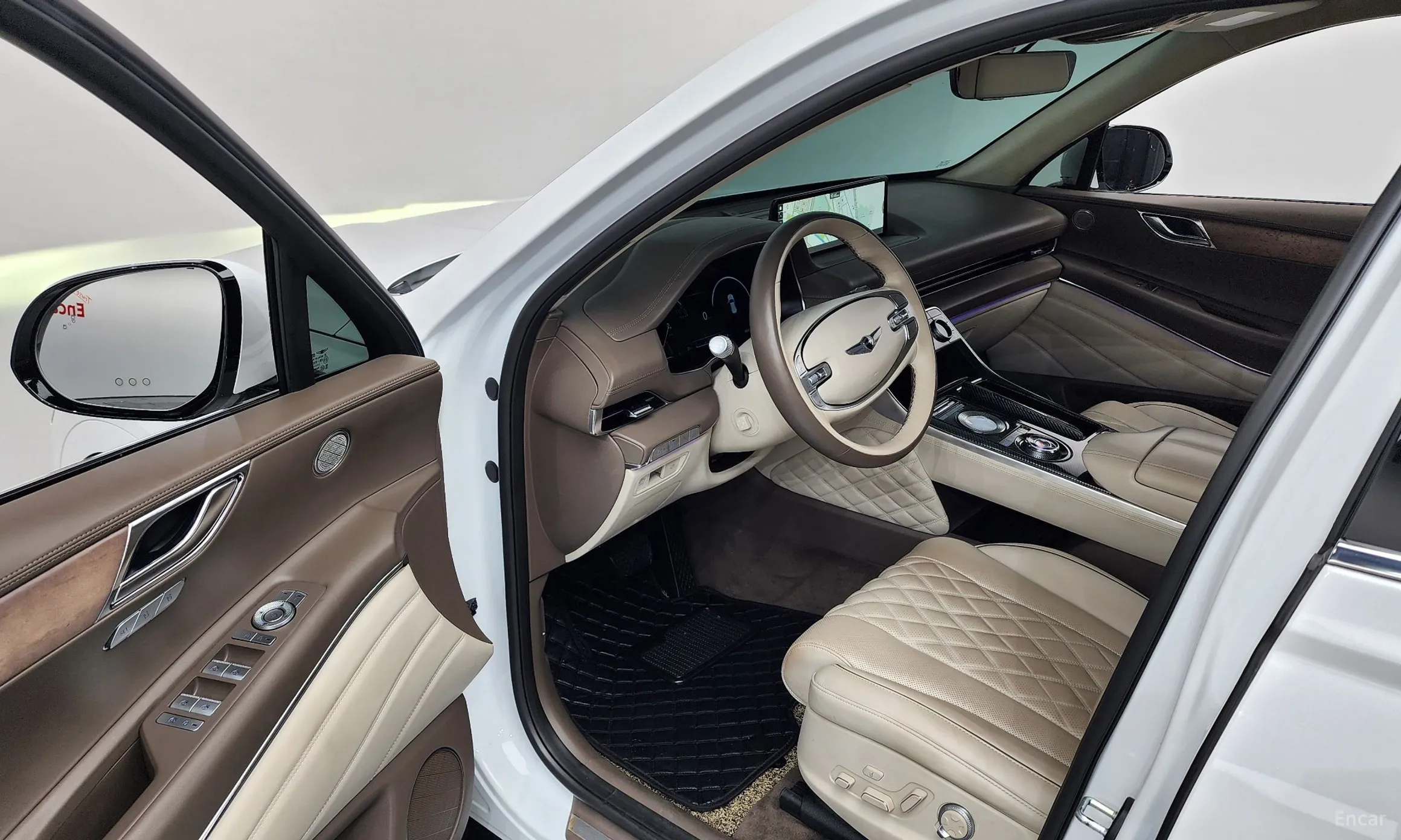 Genesis GV80 превью 10