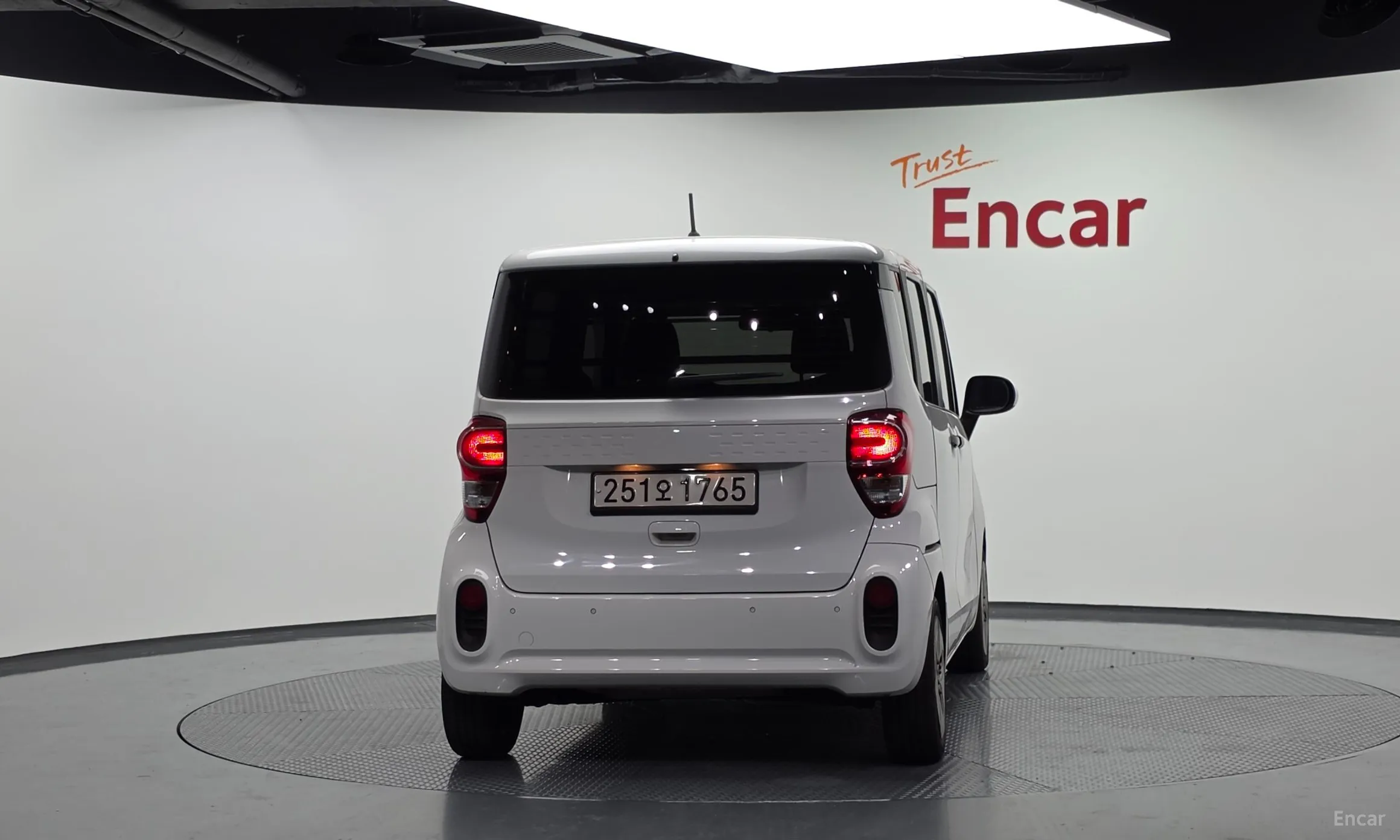 Kia Ray превью 4