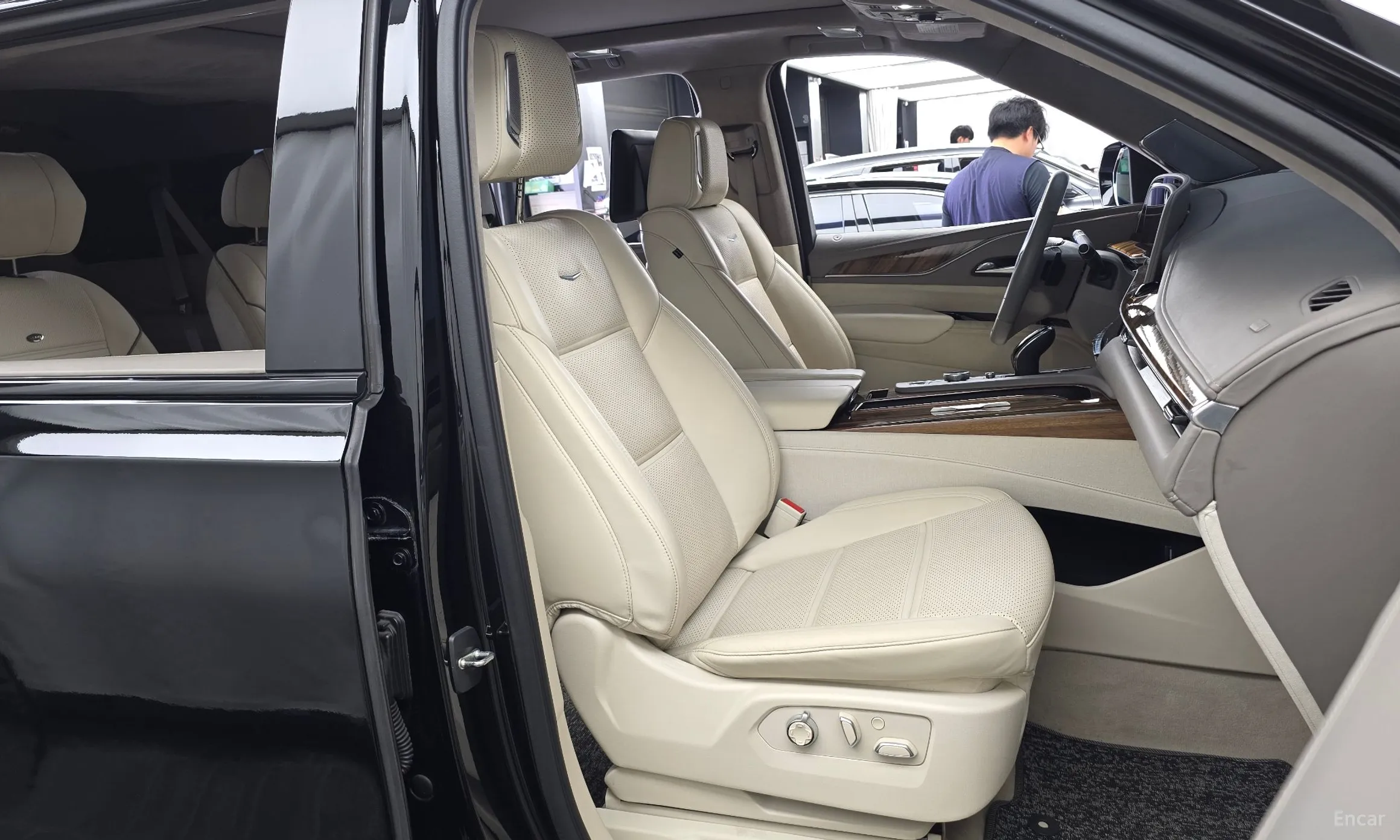 Cadillac Escalade 5th Generation превью 12