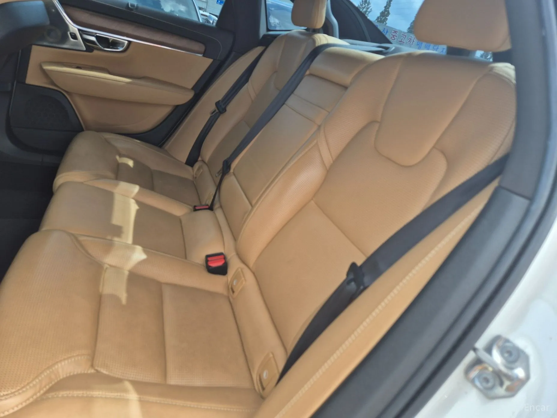 Volvo S90 превью 11