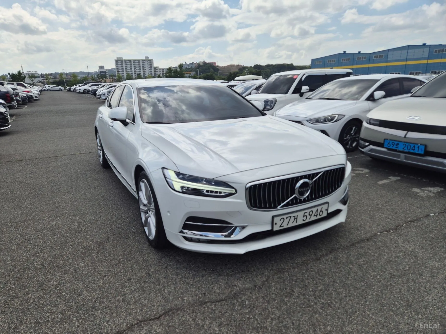 Volvo S90 превью 19
