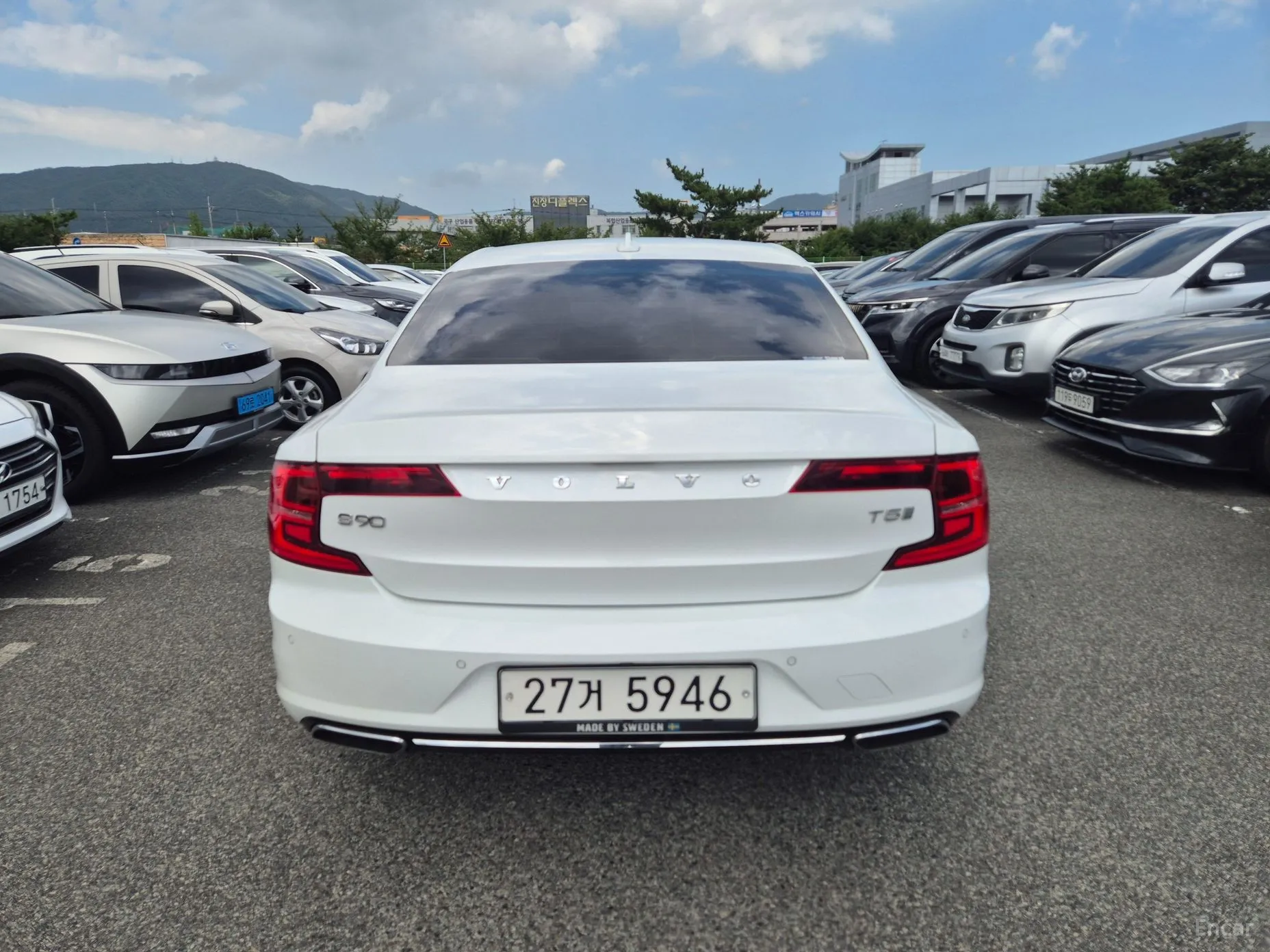Volvo S90 превью 4