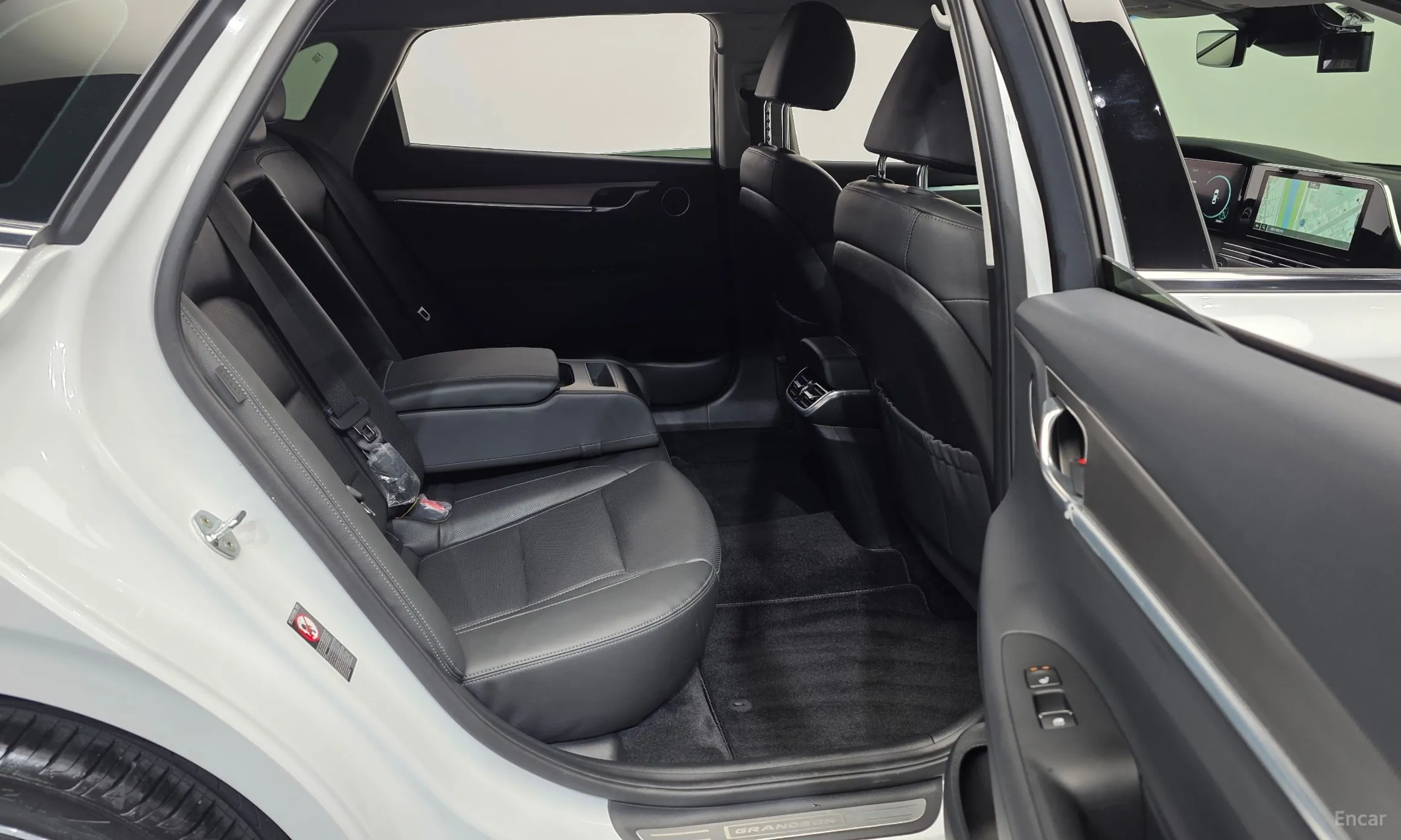 Hyundai Grandeur IG превью 12