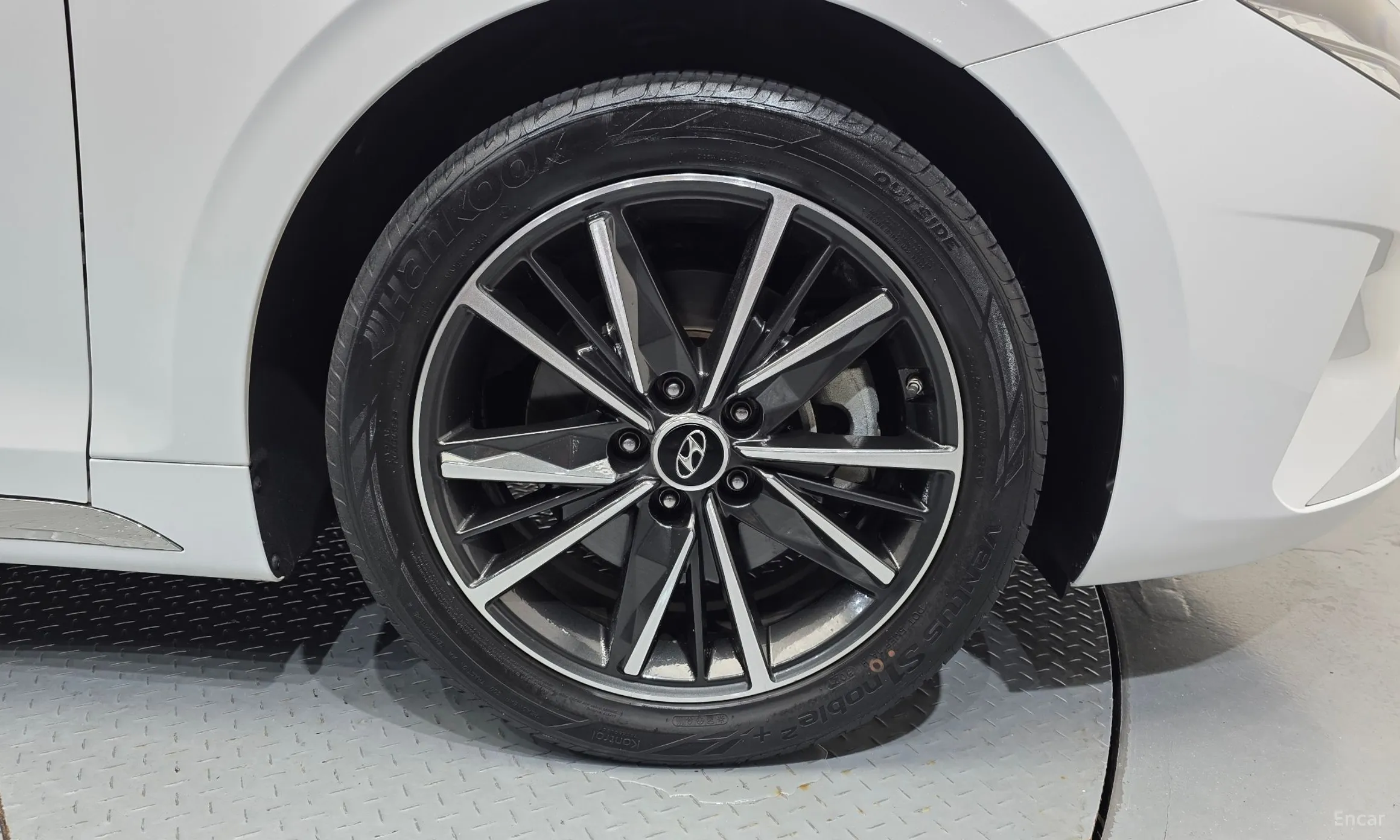Hyundai Grandeur IG превью 5