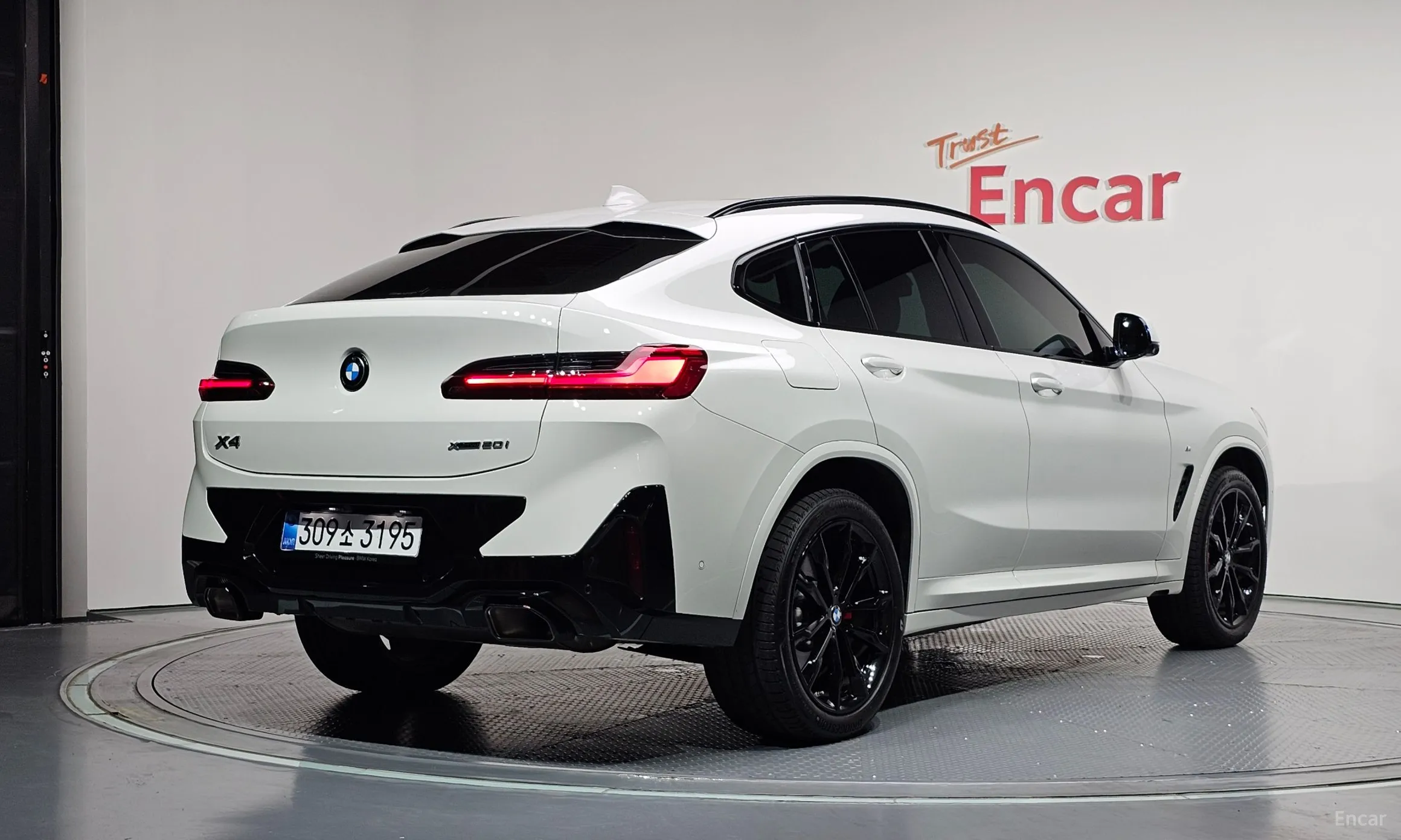 BMW X4 (G02)