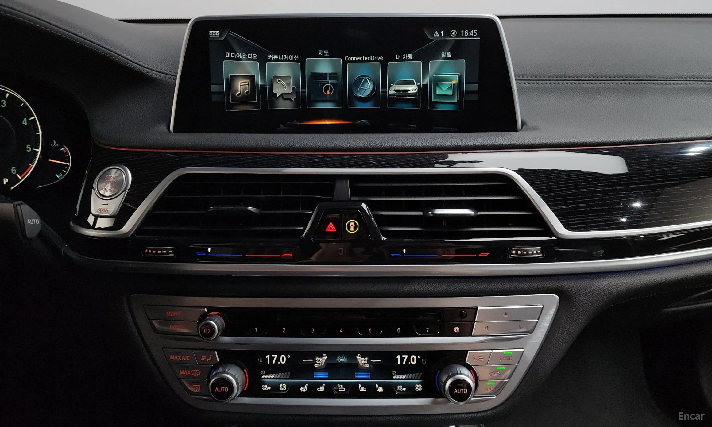 BMW 7 Series (G11) превью 12
