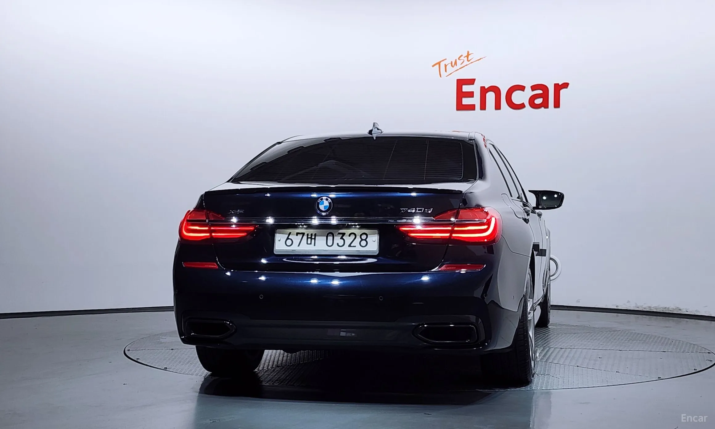 BMW 7 Series (G11) превью 4