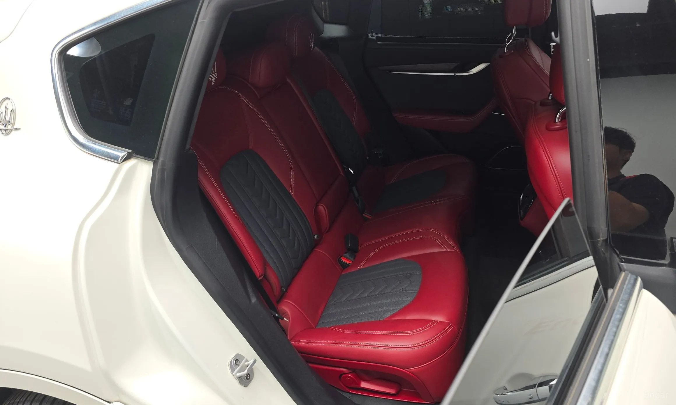 Maserati Levante превью 11