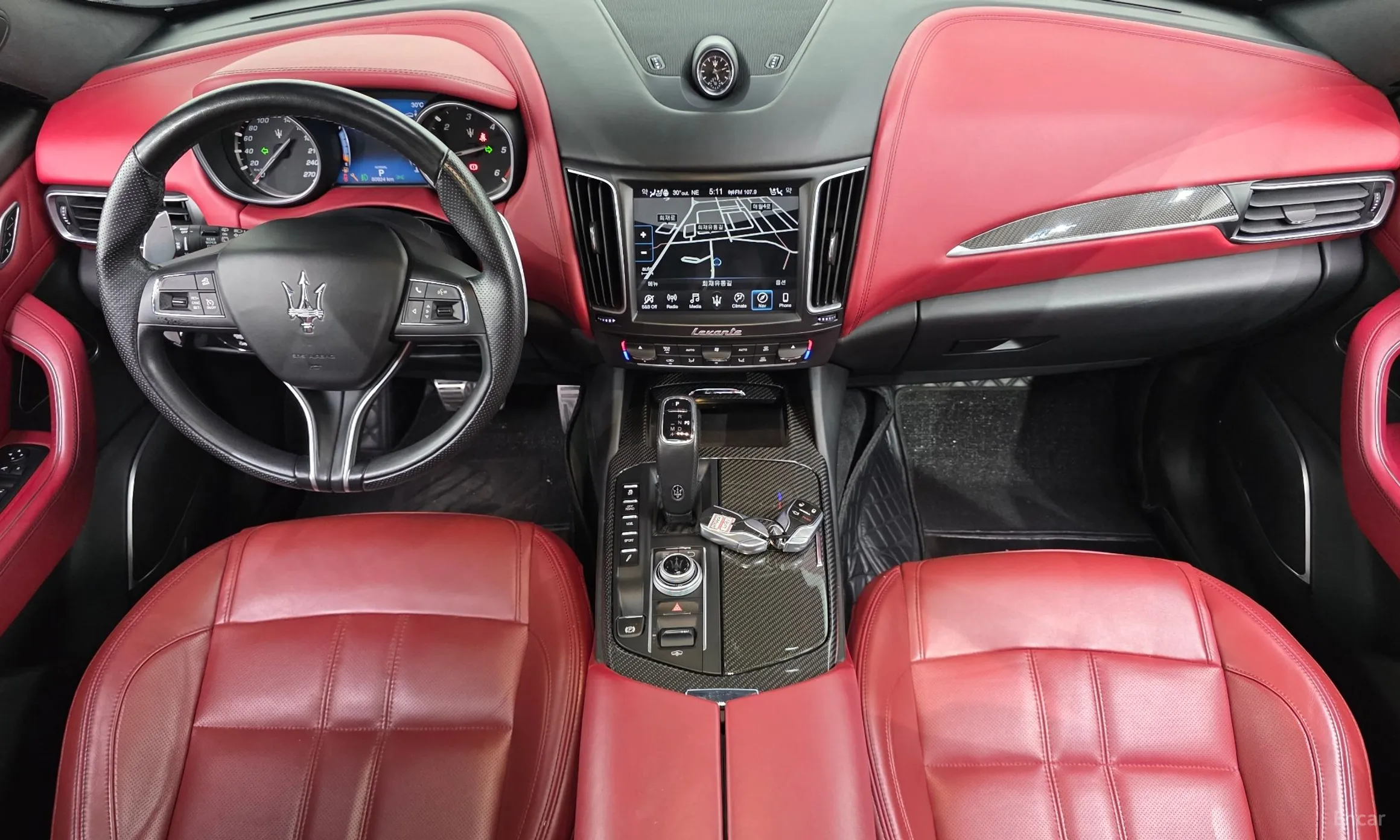 Maserati Levante превью 7