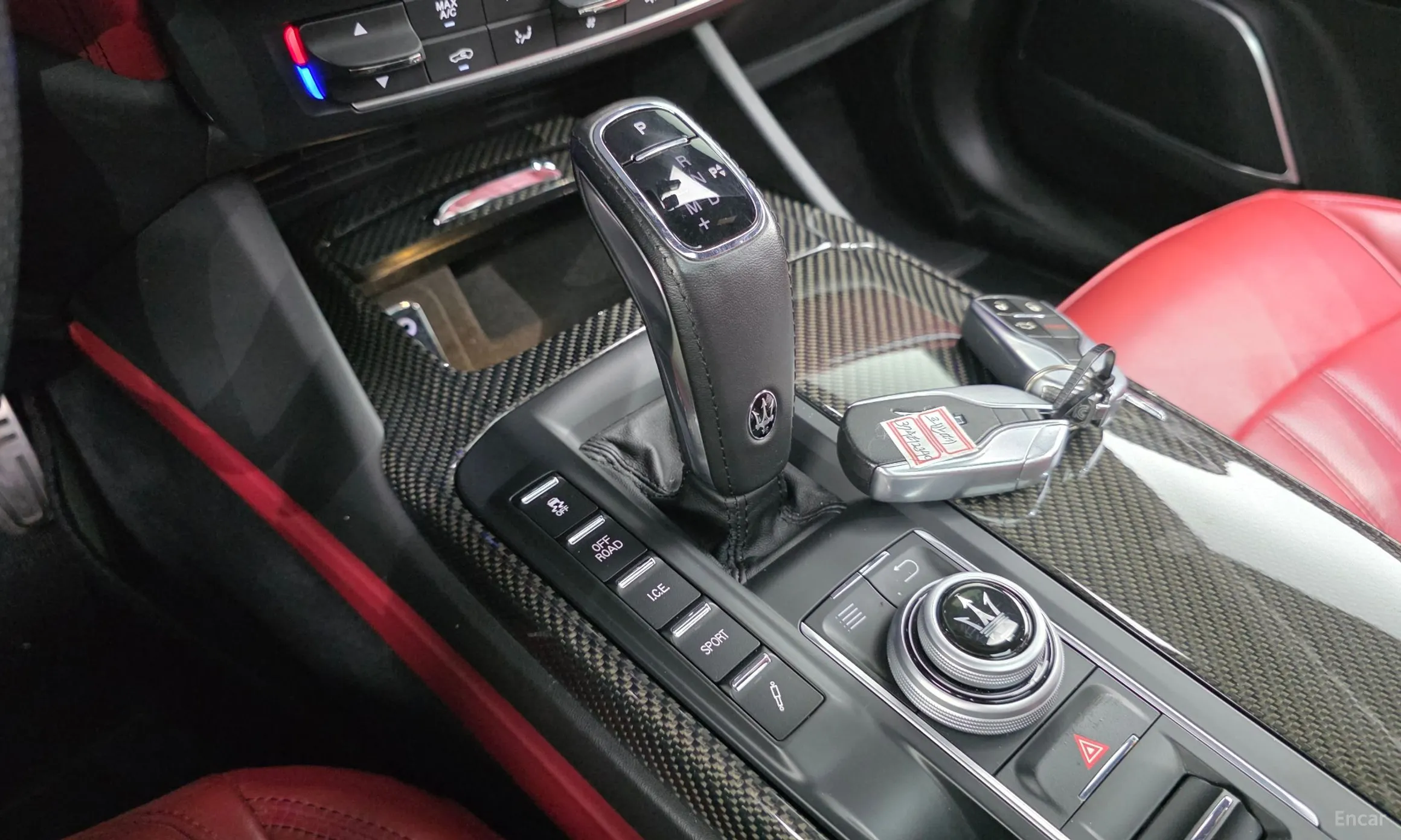 Maserati Levante превью 9