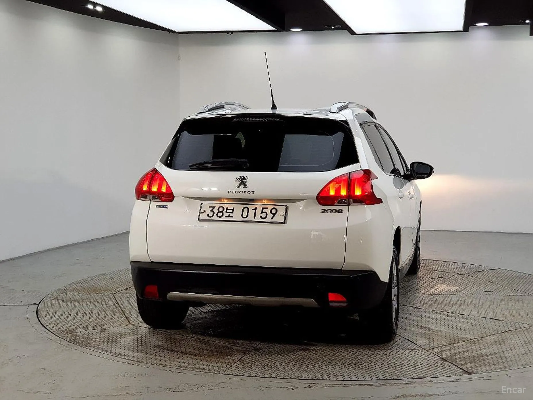 Peugeot 2008. превью 3
