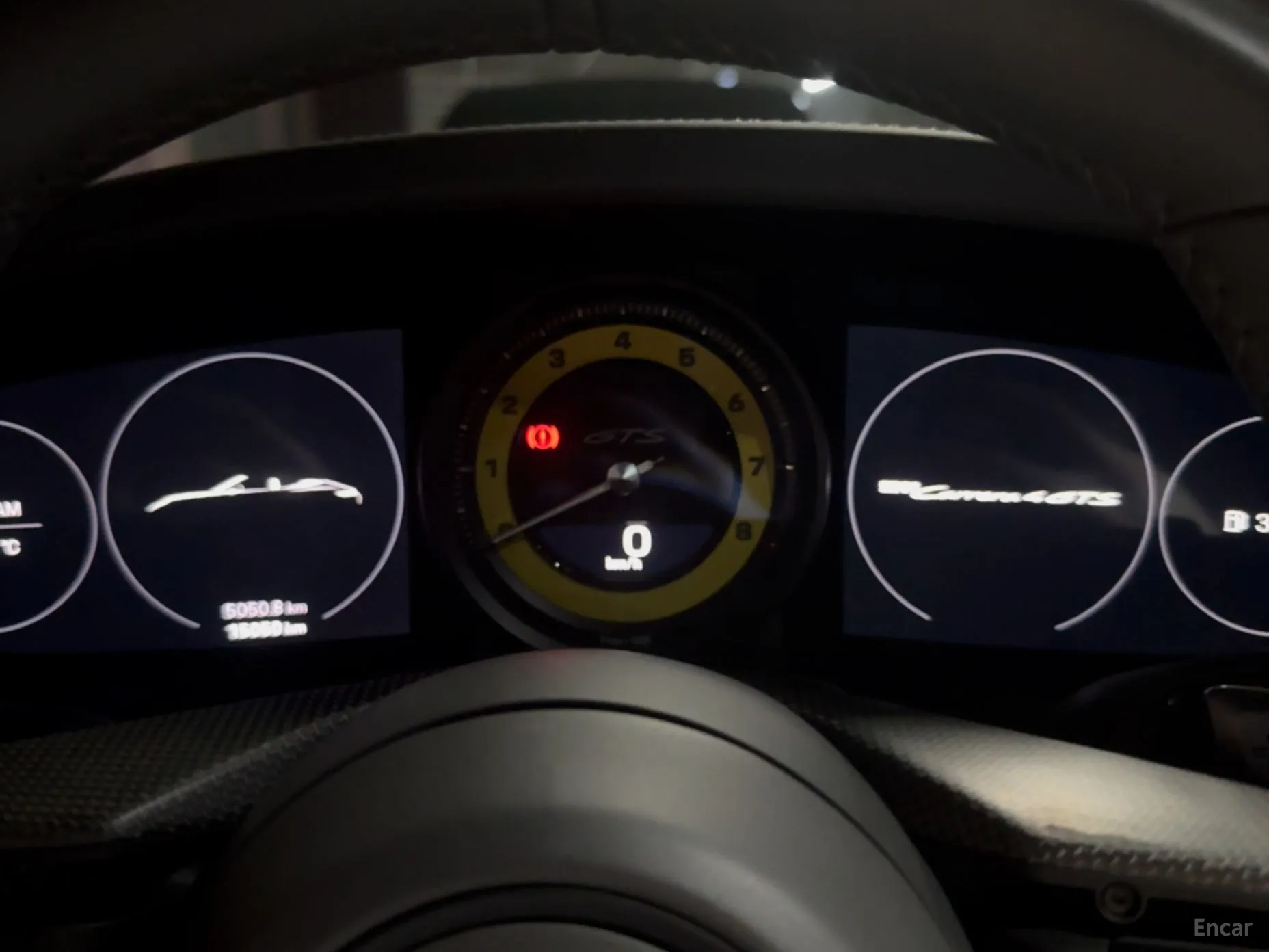 Porsche 911 (992) превью 14