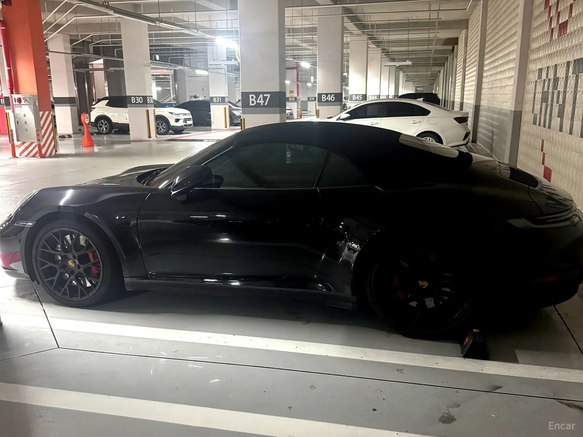 Porsche 911 (992) превью 4