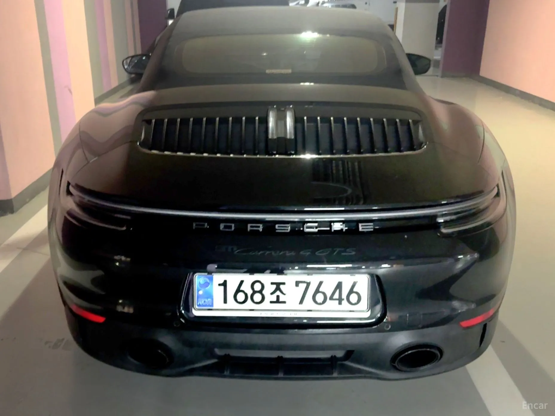 Porsche 911 (992) превью 6