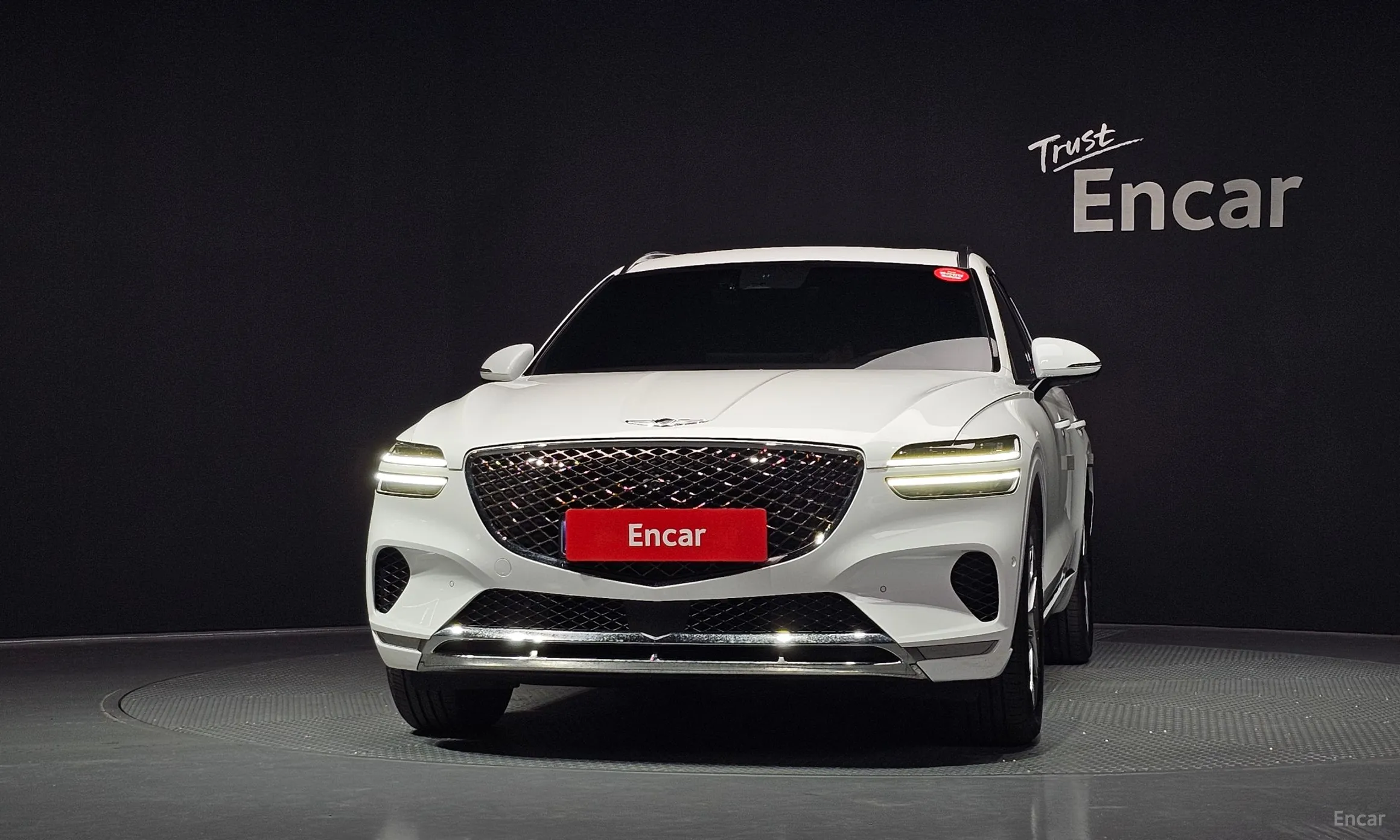 Genesis GV70 превью 3
