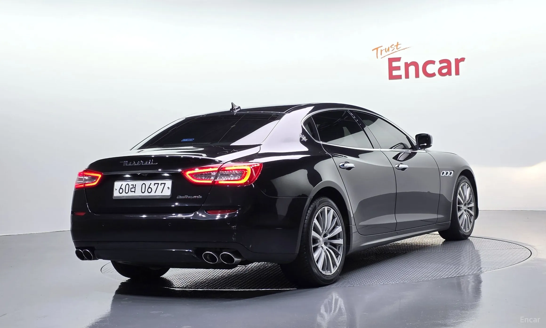 Maserati Quattroporte превью 2