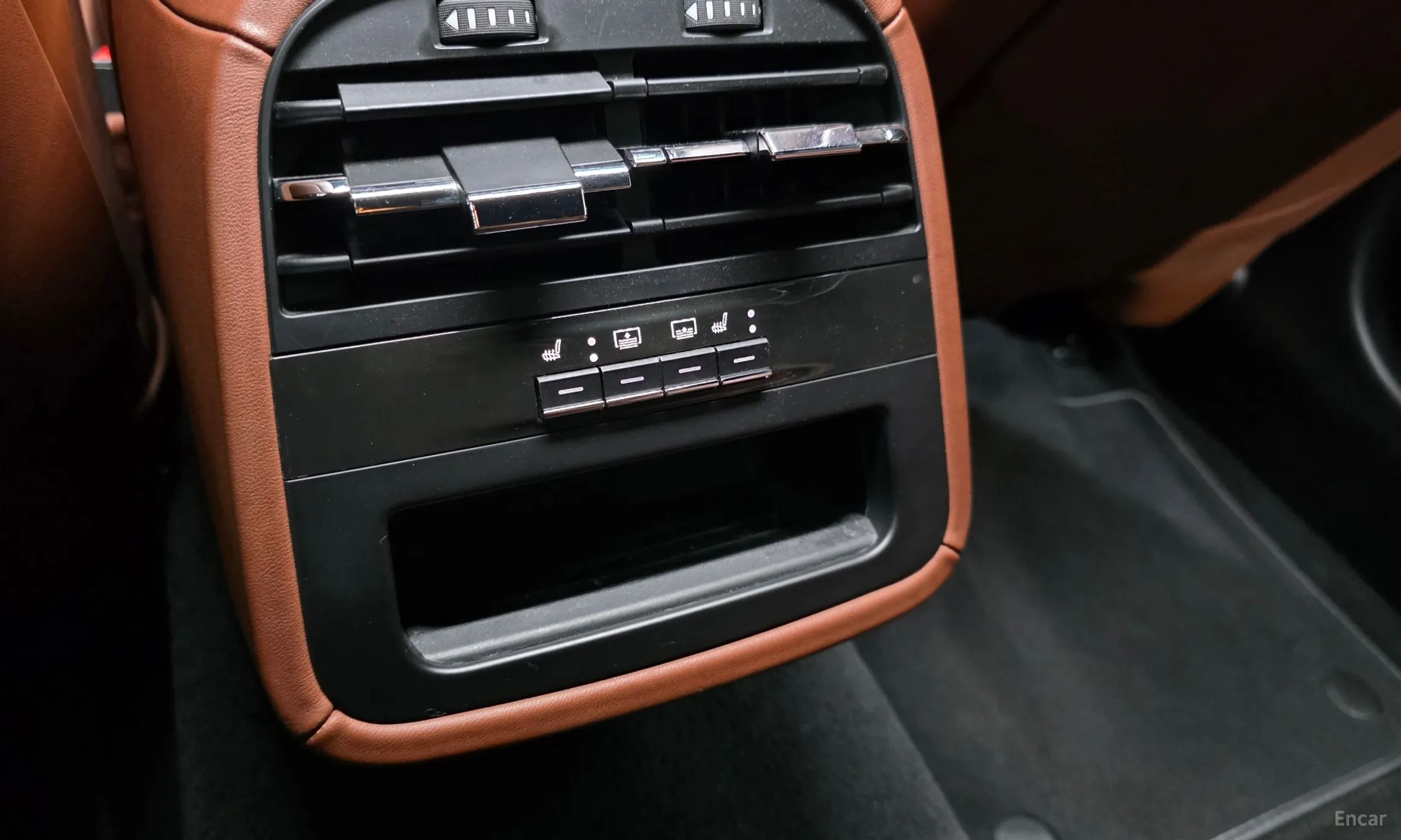 Maserati Quattroporte превью 18
