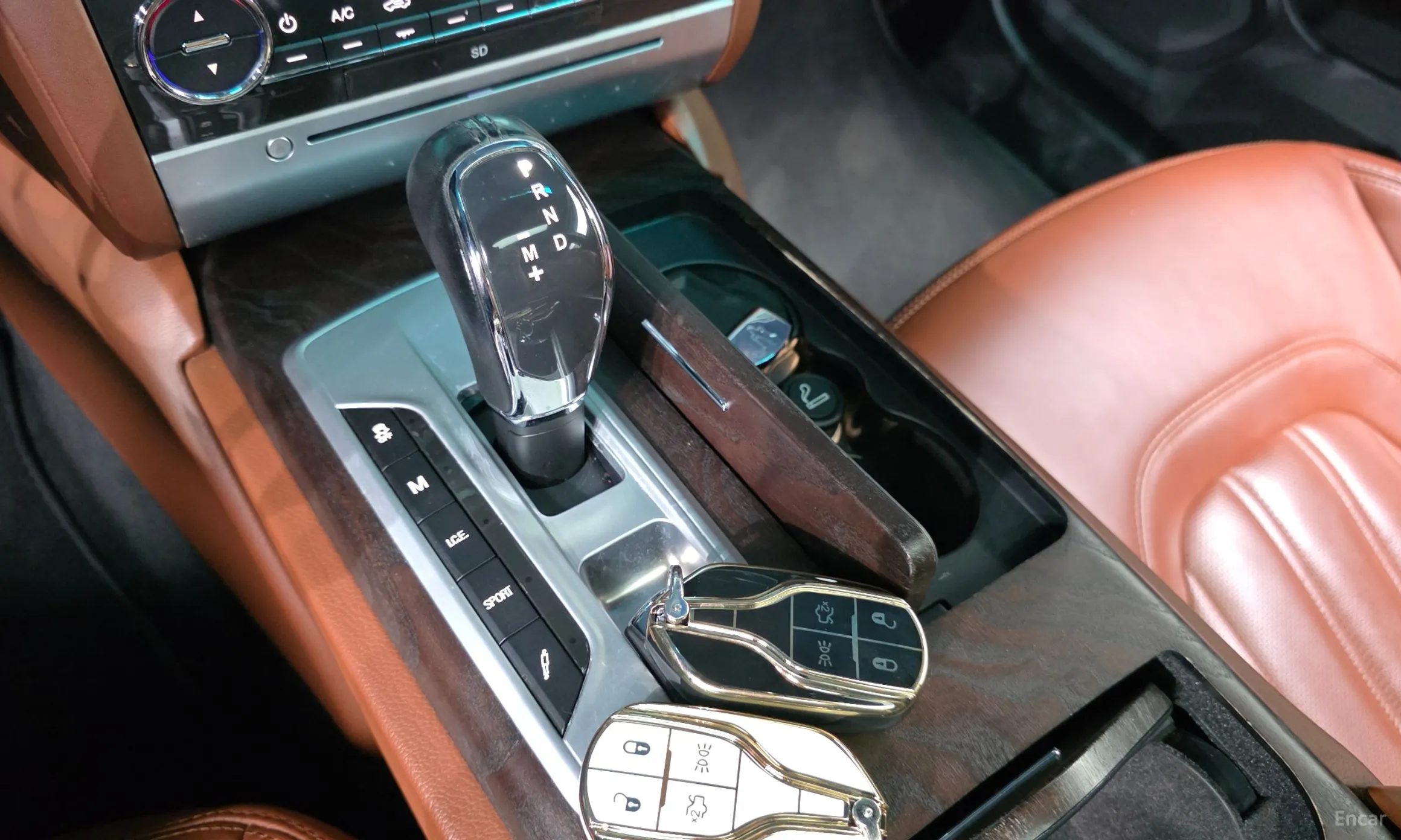 Maserati Quattroporte превью 9