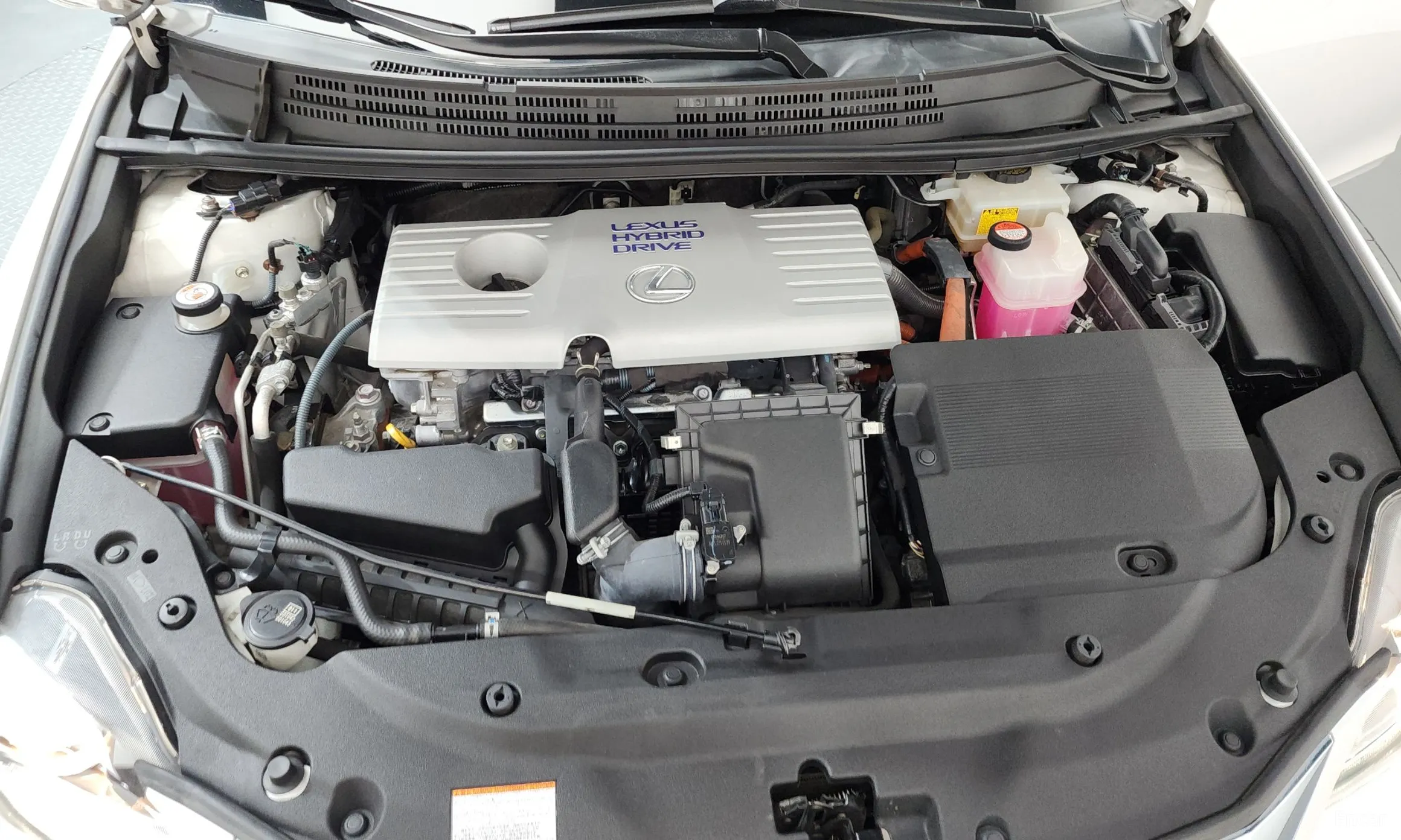 Lexus CT200h превью 6