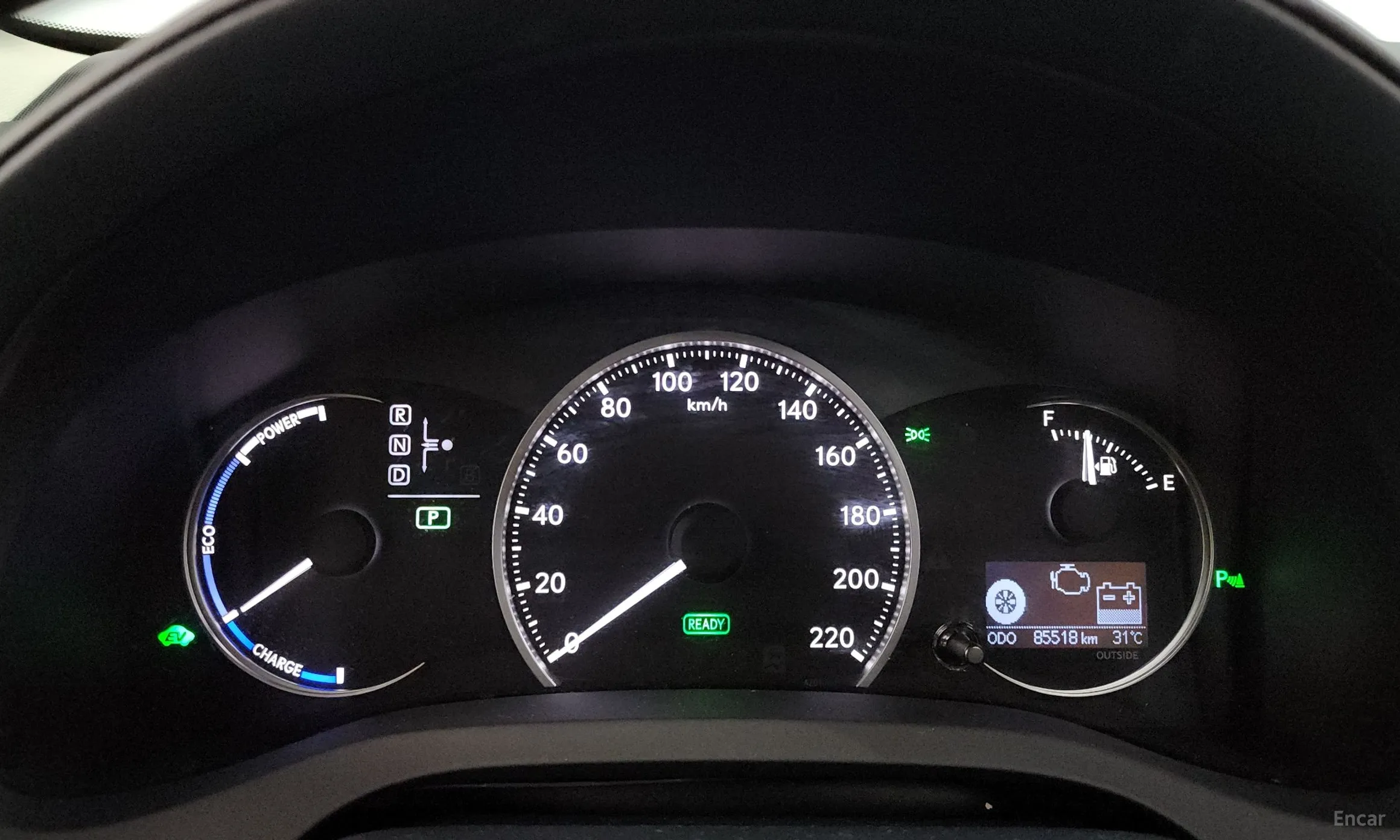 Lexus CT200h превью 8