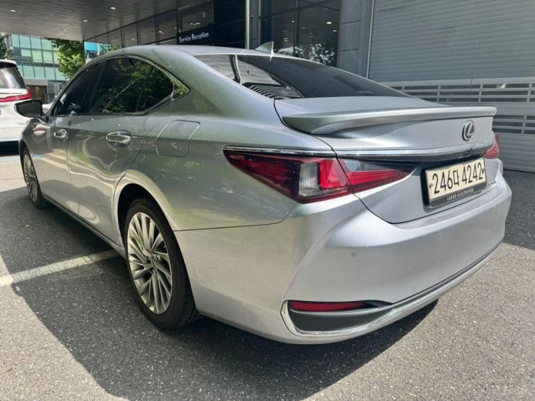 Lexus ES300h 7th Generation