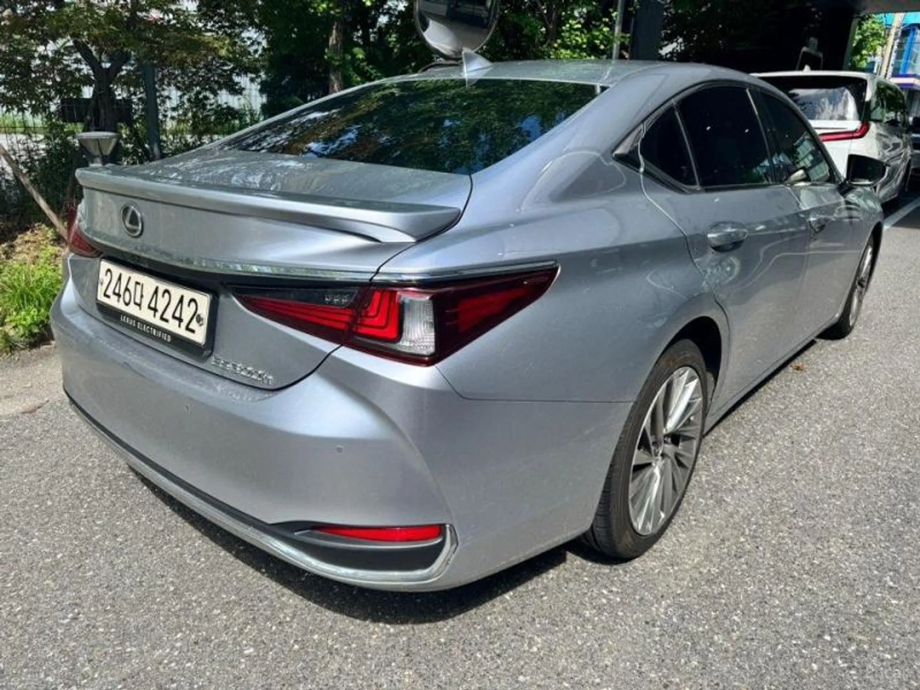 Lexus ES300h 7th Generation превью 5