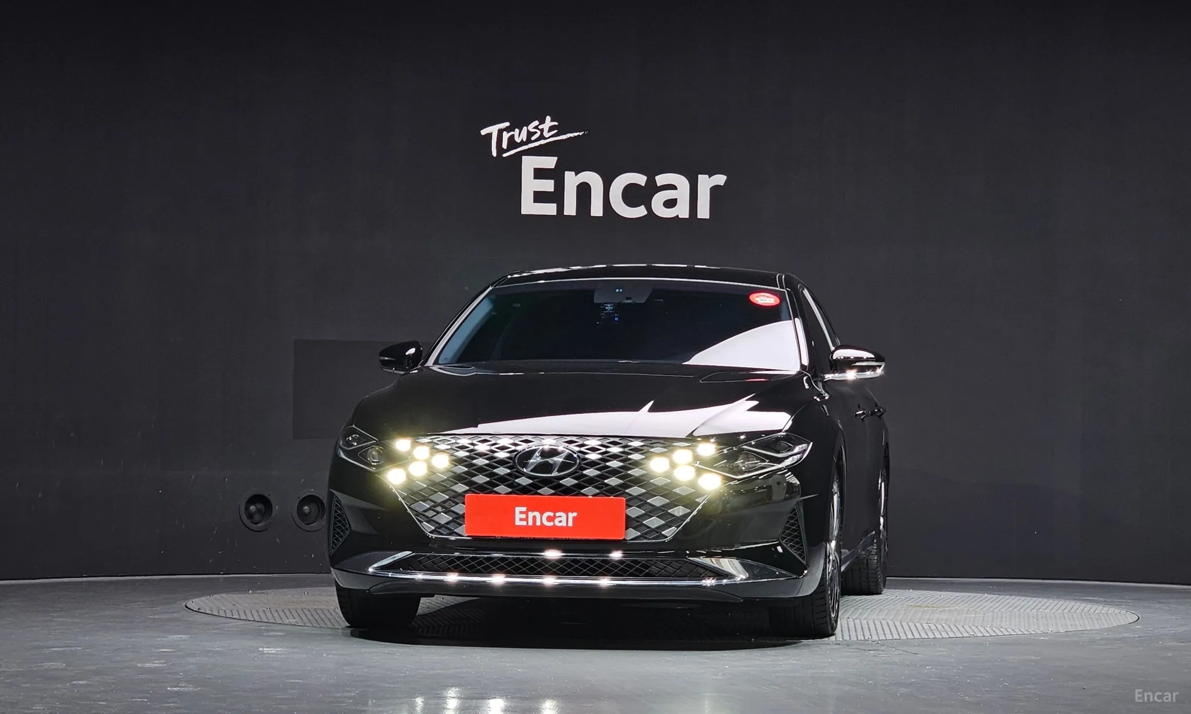 Hyundai Grandeur IG превью 3