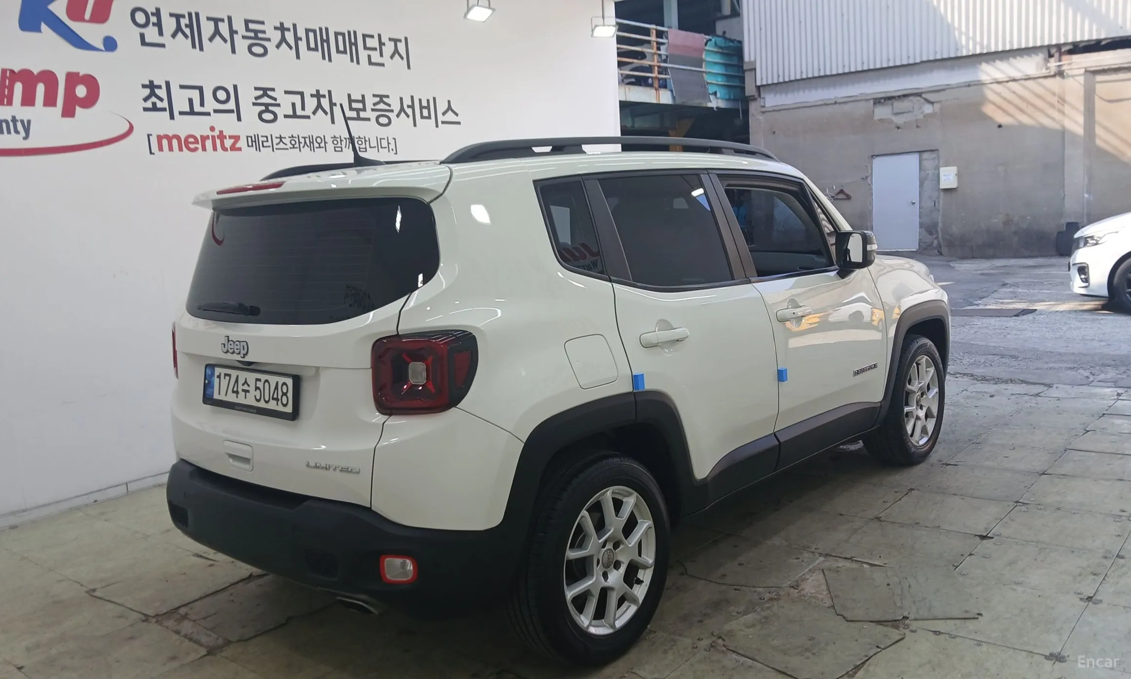 Jeep Renegade превью 20