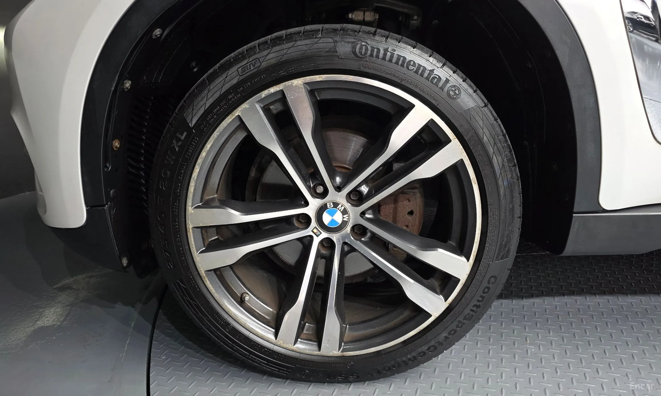 BMW X6 (F16) превью 5