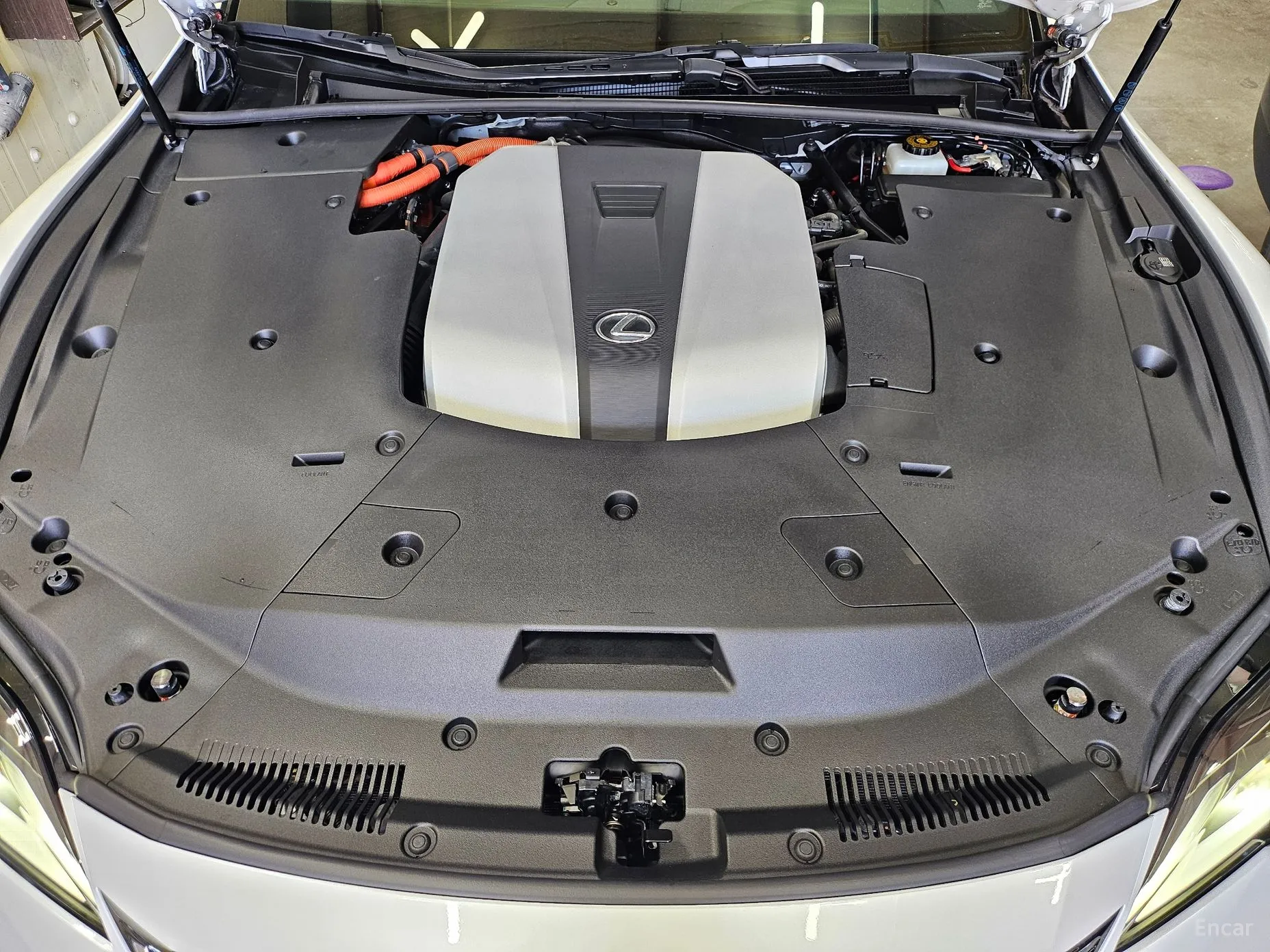 Lexus LS500h Gen 5 превью 20