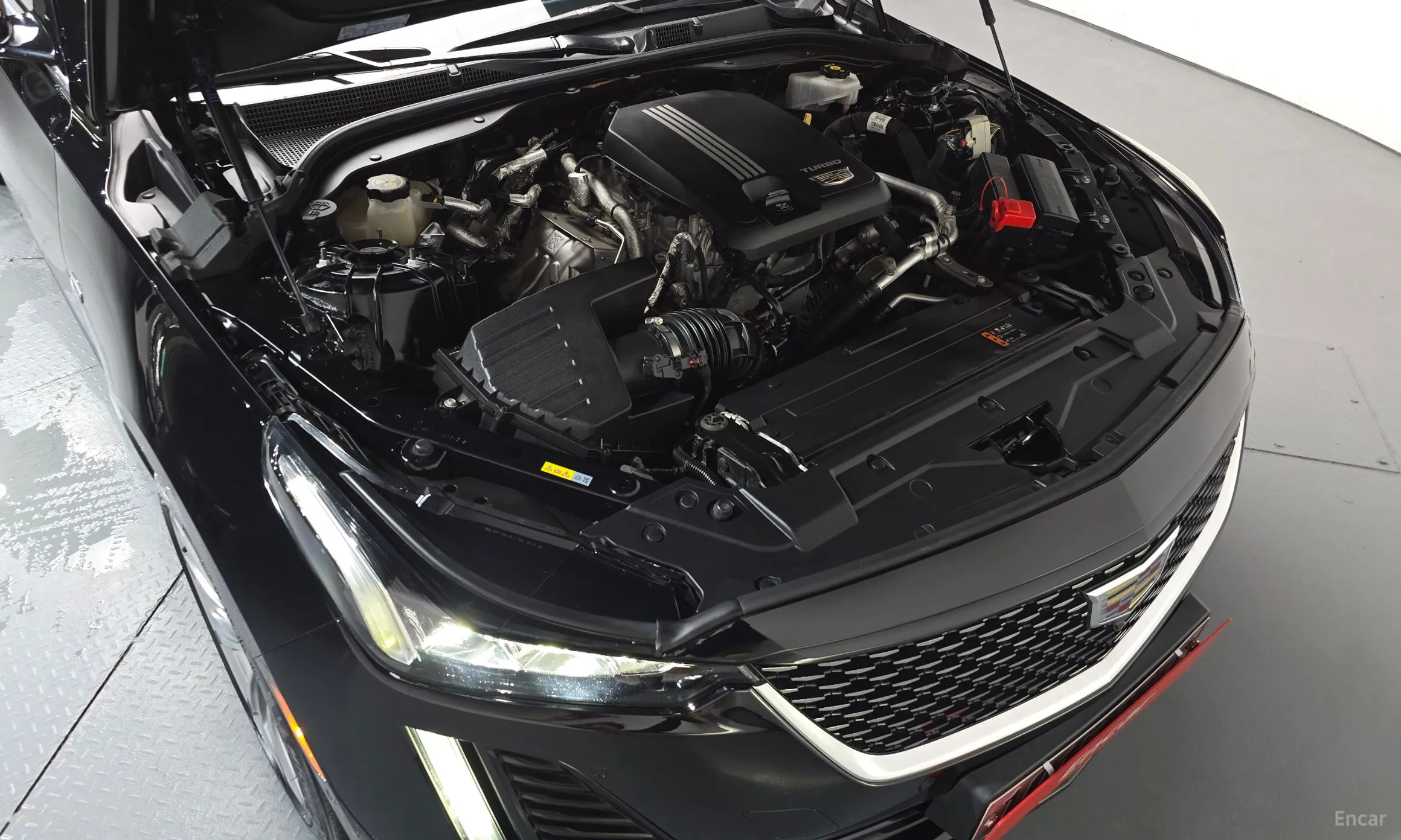 Cadillac CT5 превью 6