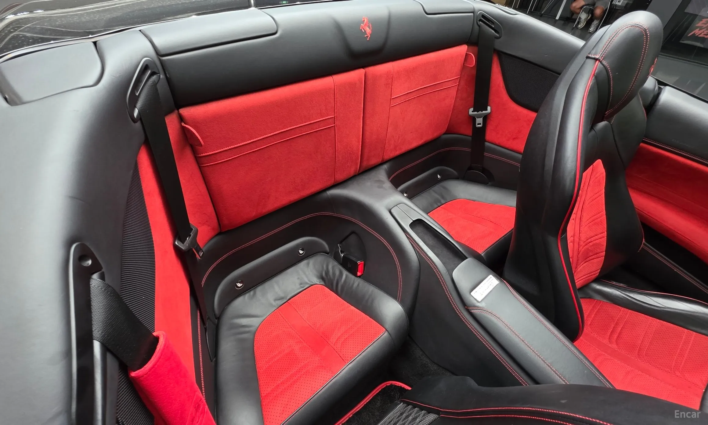 Ferrari California превью 12