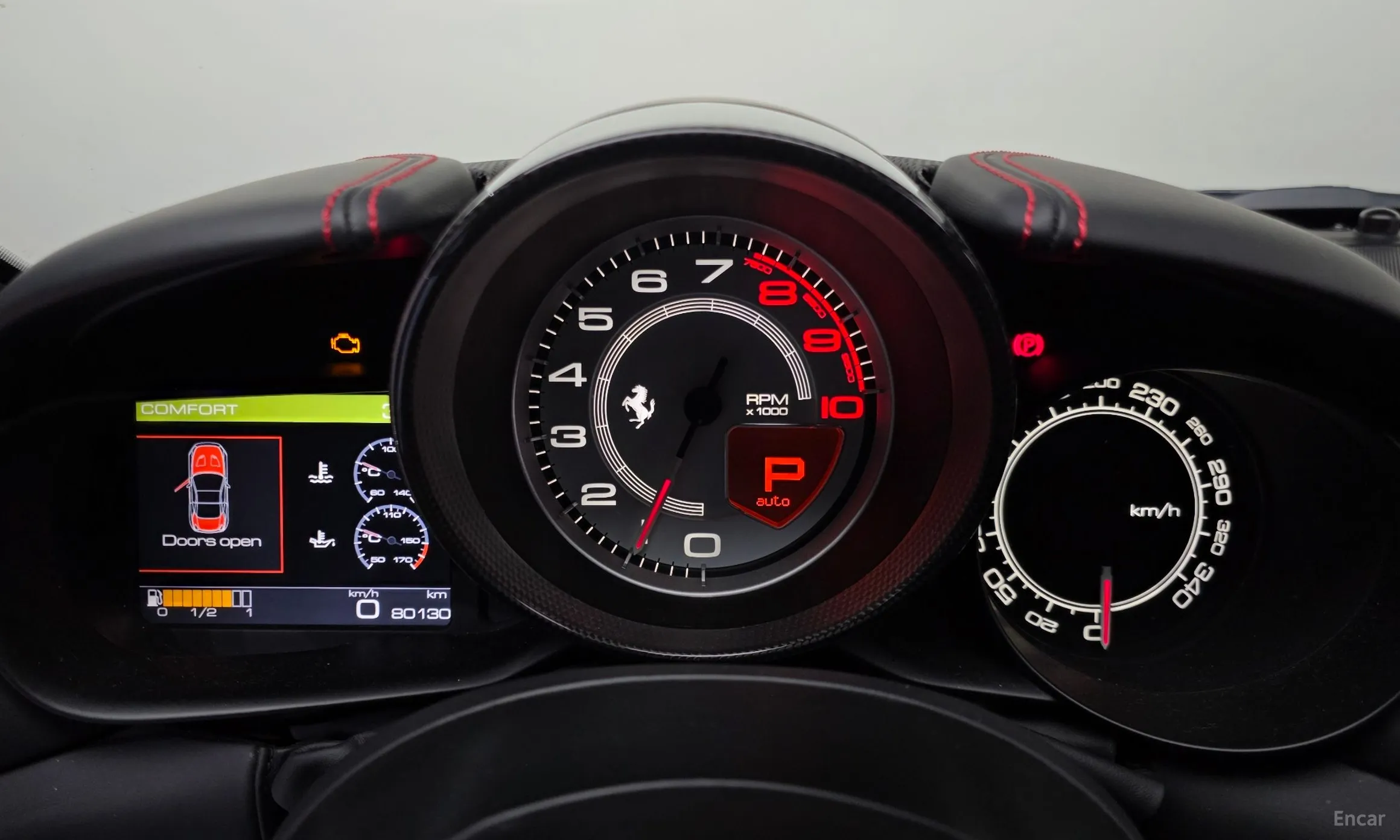 Ferrari California превью 8