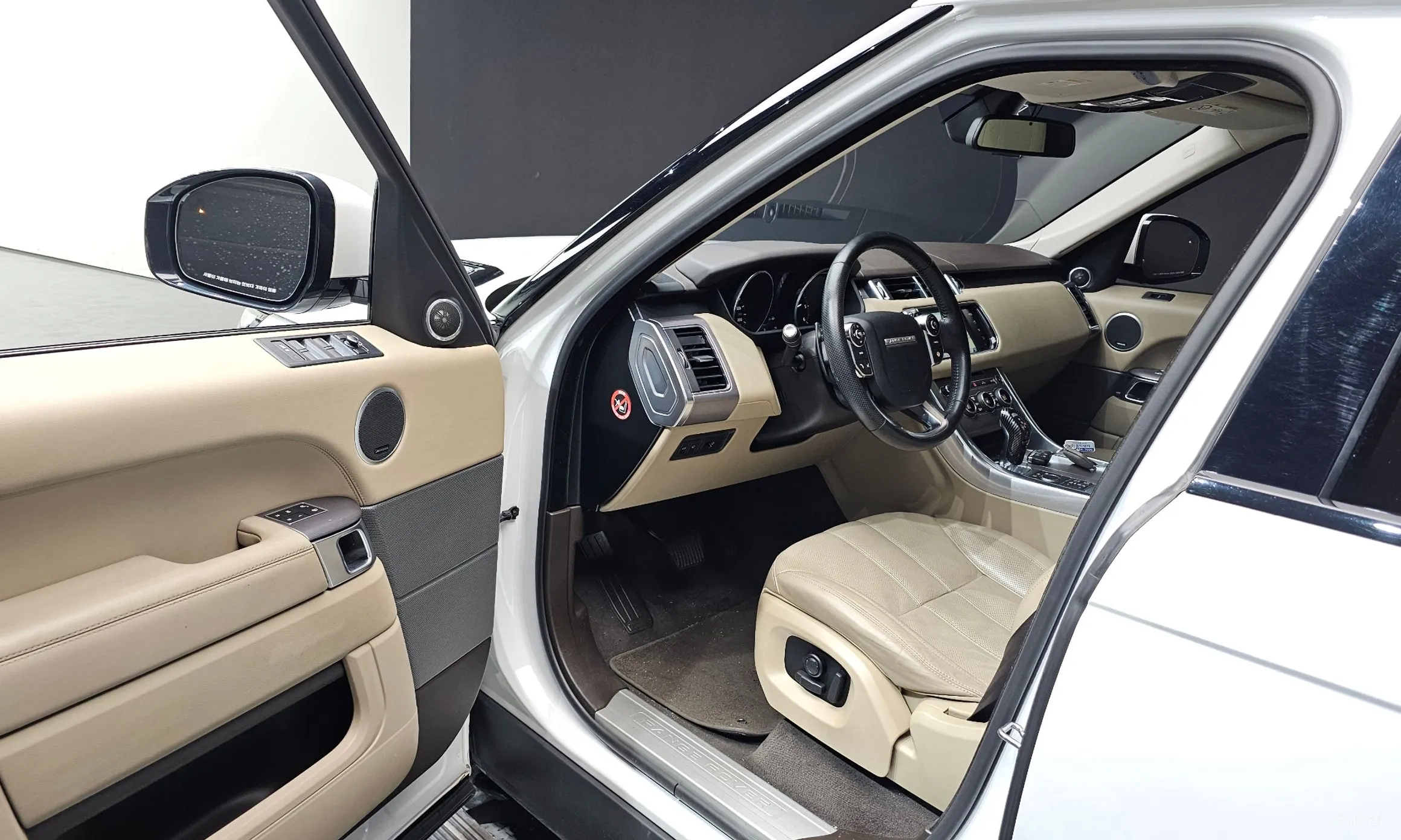 Land Rover Range Rover Sport 2nd Generation превью 10